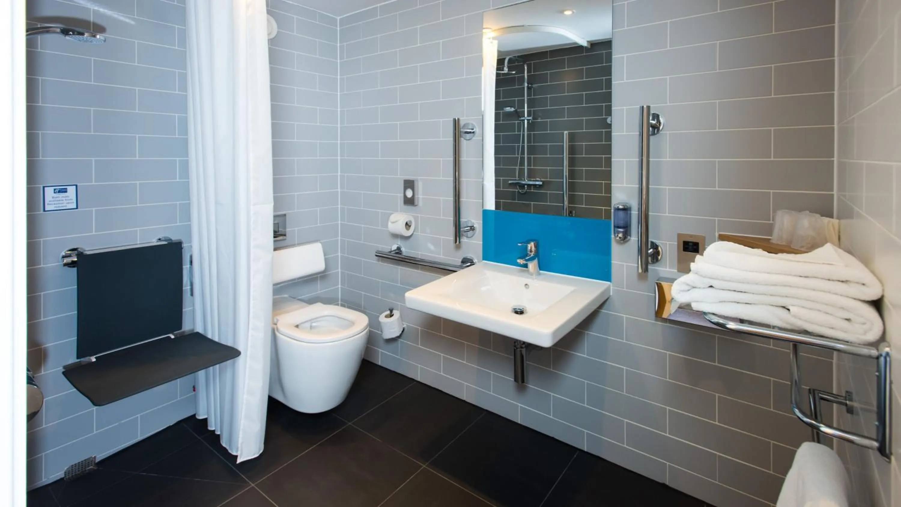 Photo of the whole room in Holiday Inn Express Burton Upon Trent by IHG