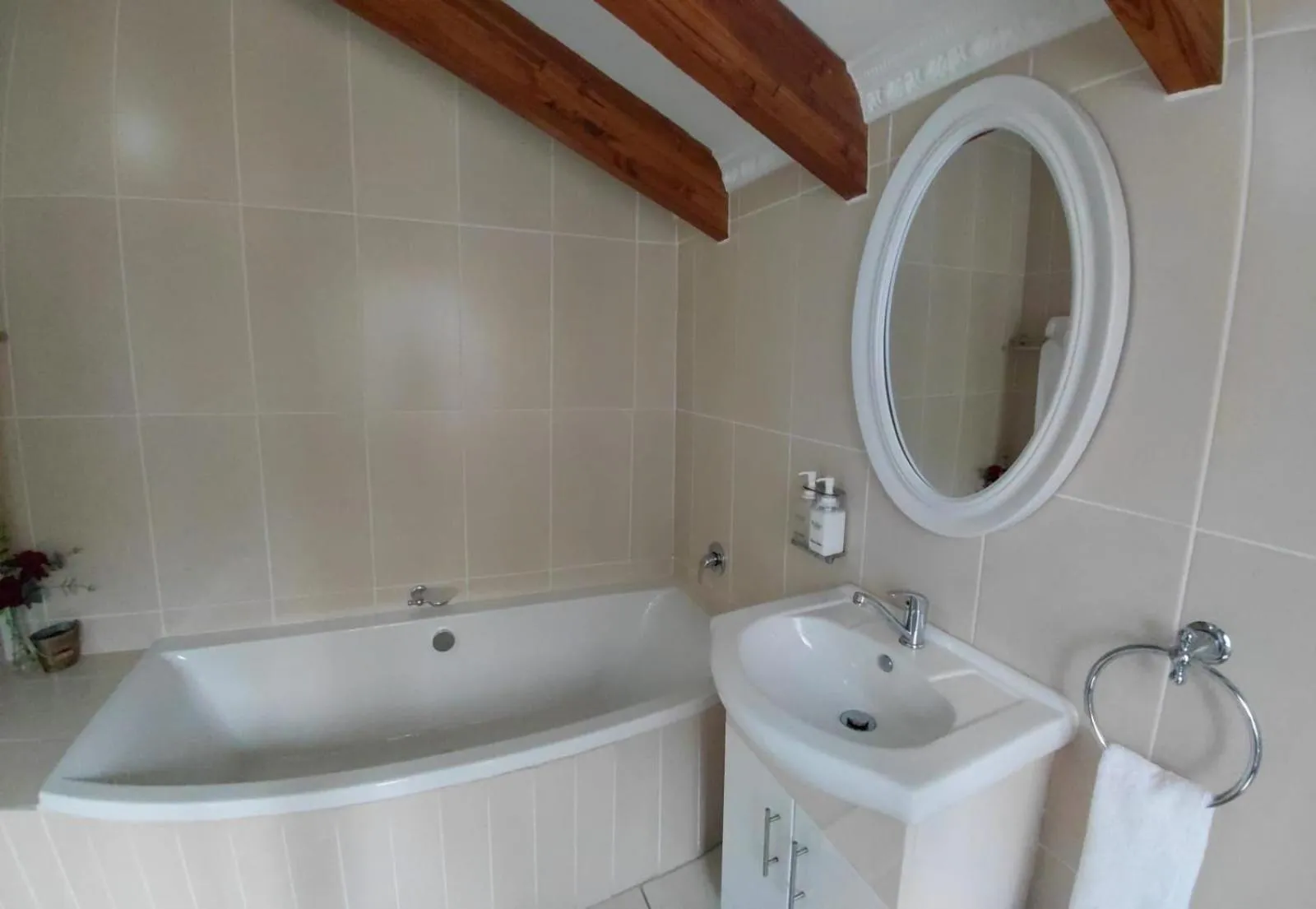 La Barune Guest House