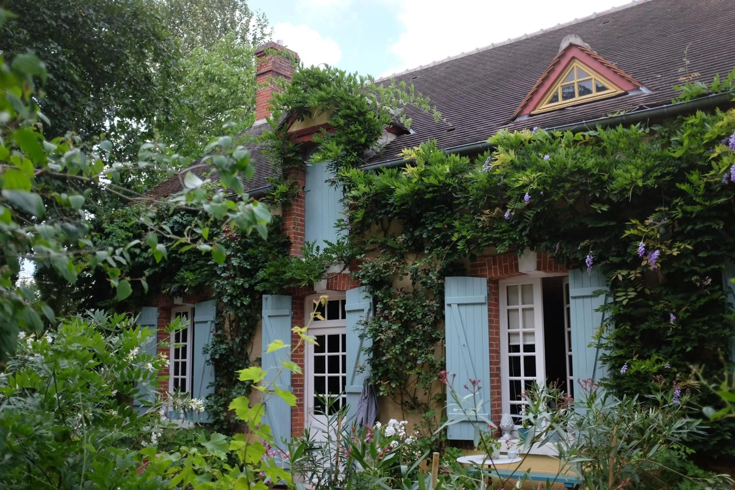 Property building in Le clos du Ru