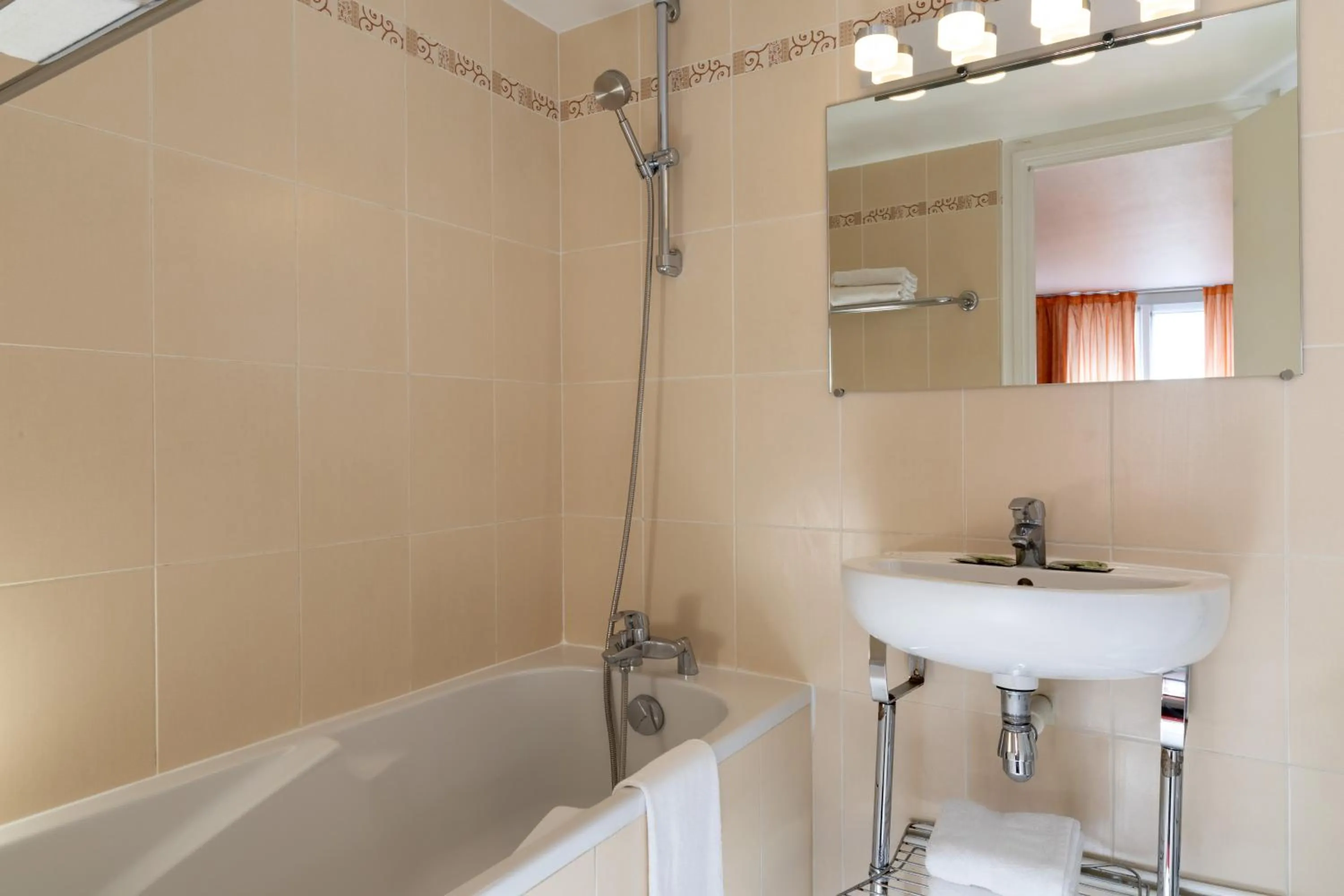 Hôtel Londres Saint Honoré