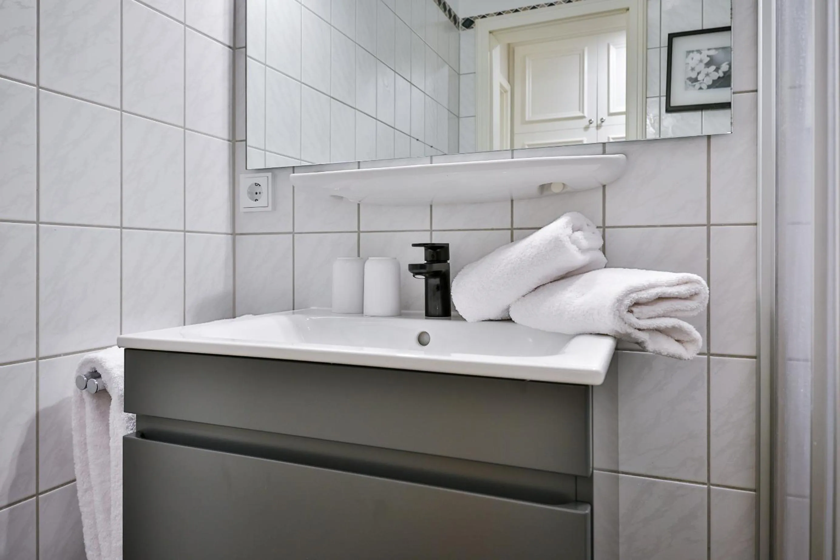 Bathroom in Kampstraße 9, W5, GB3