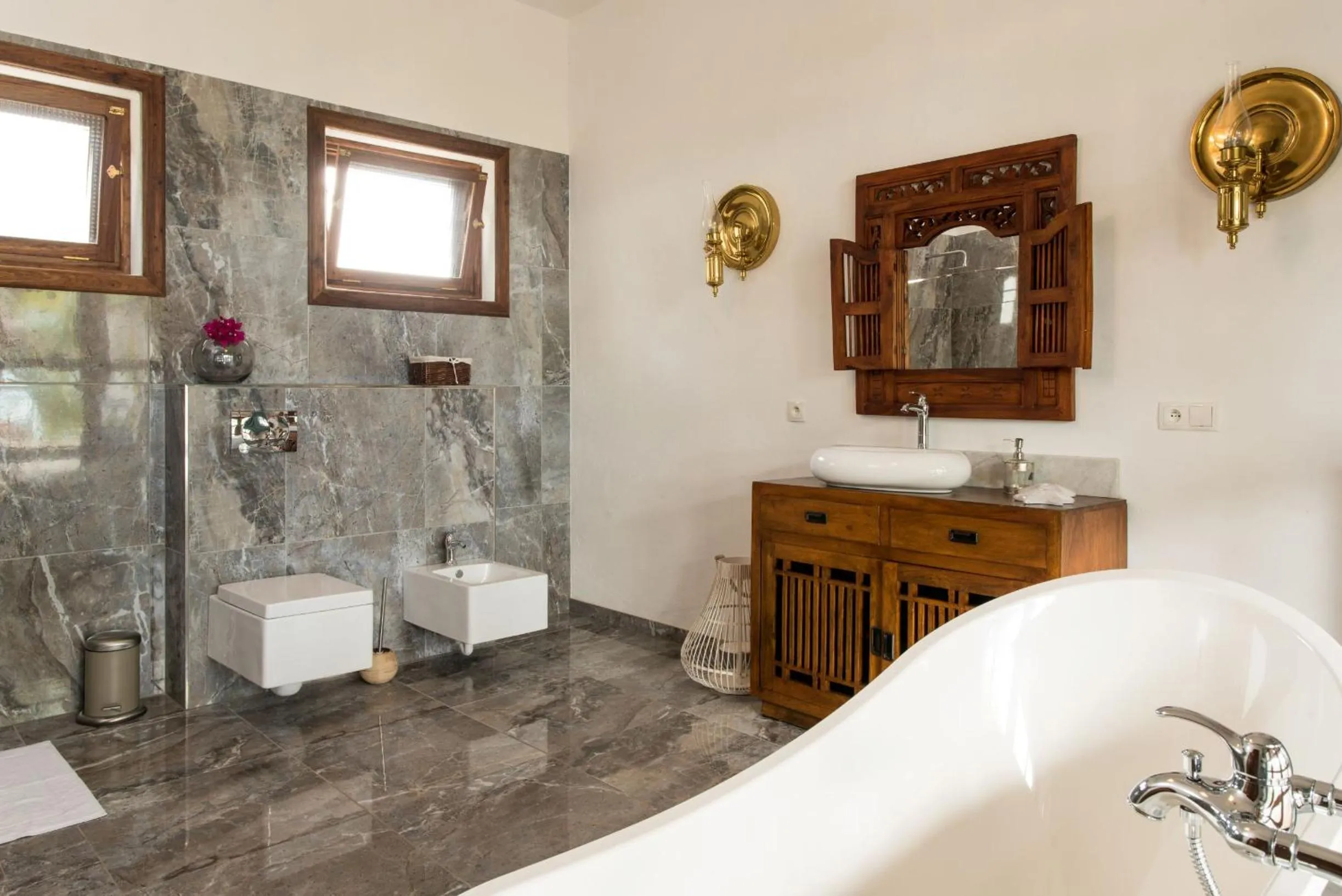 Bathroom in Tikitam Palms Boutique Hotel