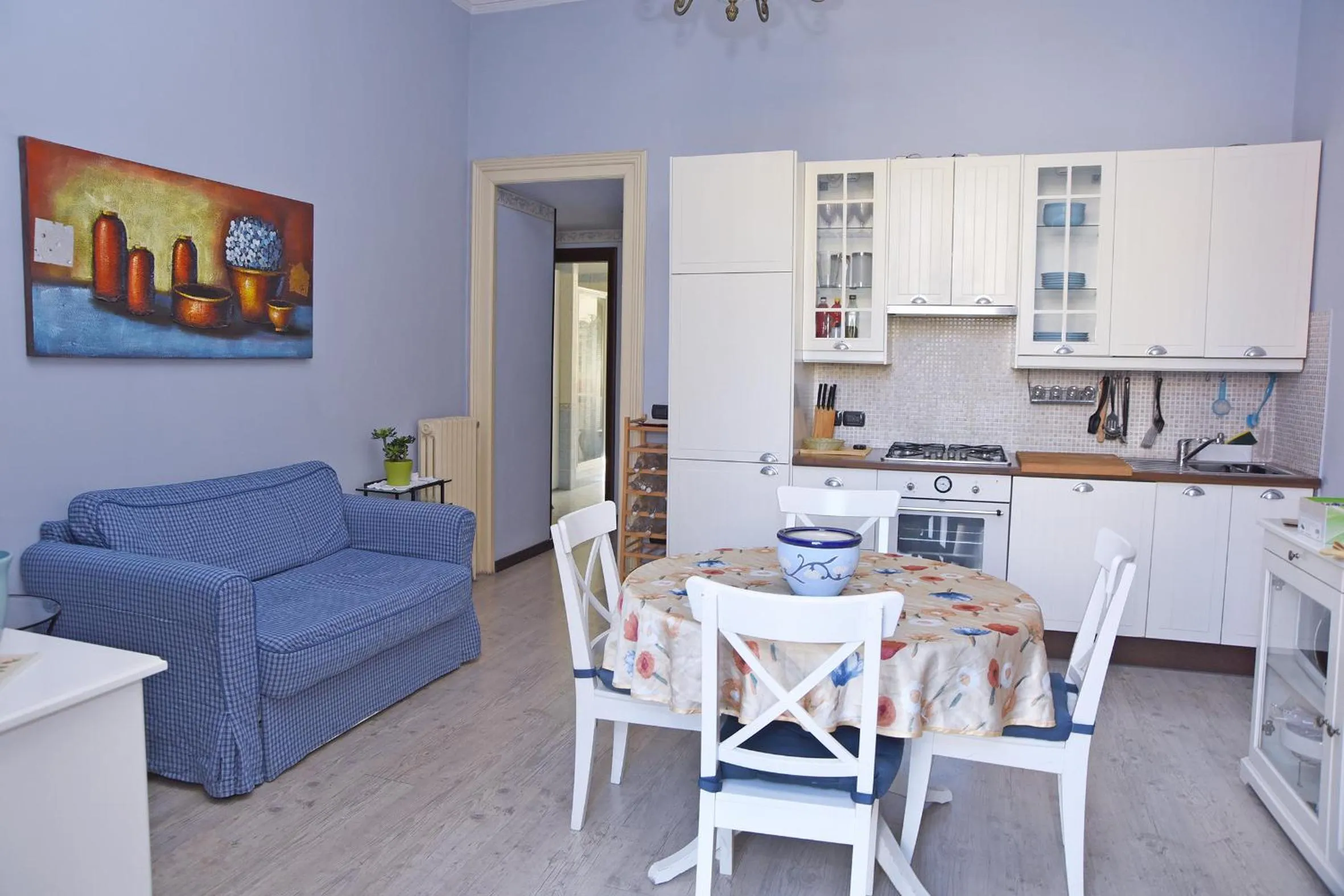 Kitchen or kitchenette in La Dimora Luca Giordano