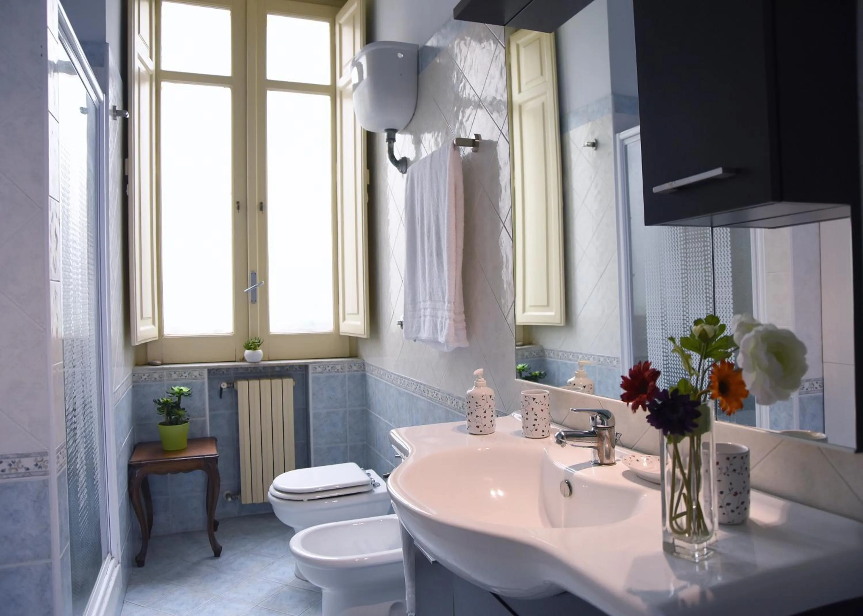 Bathroom in La Dimora Luca Giordano