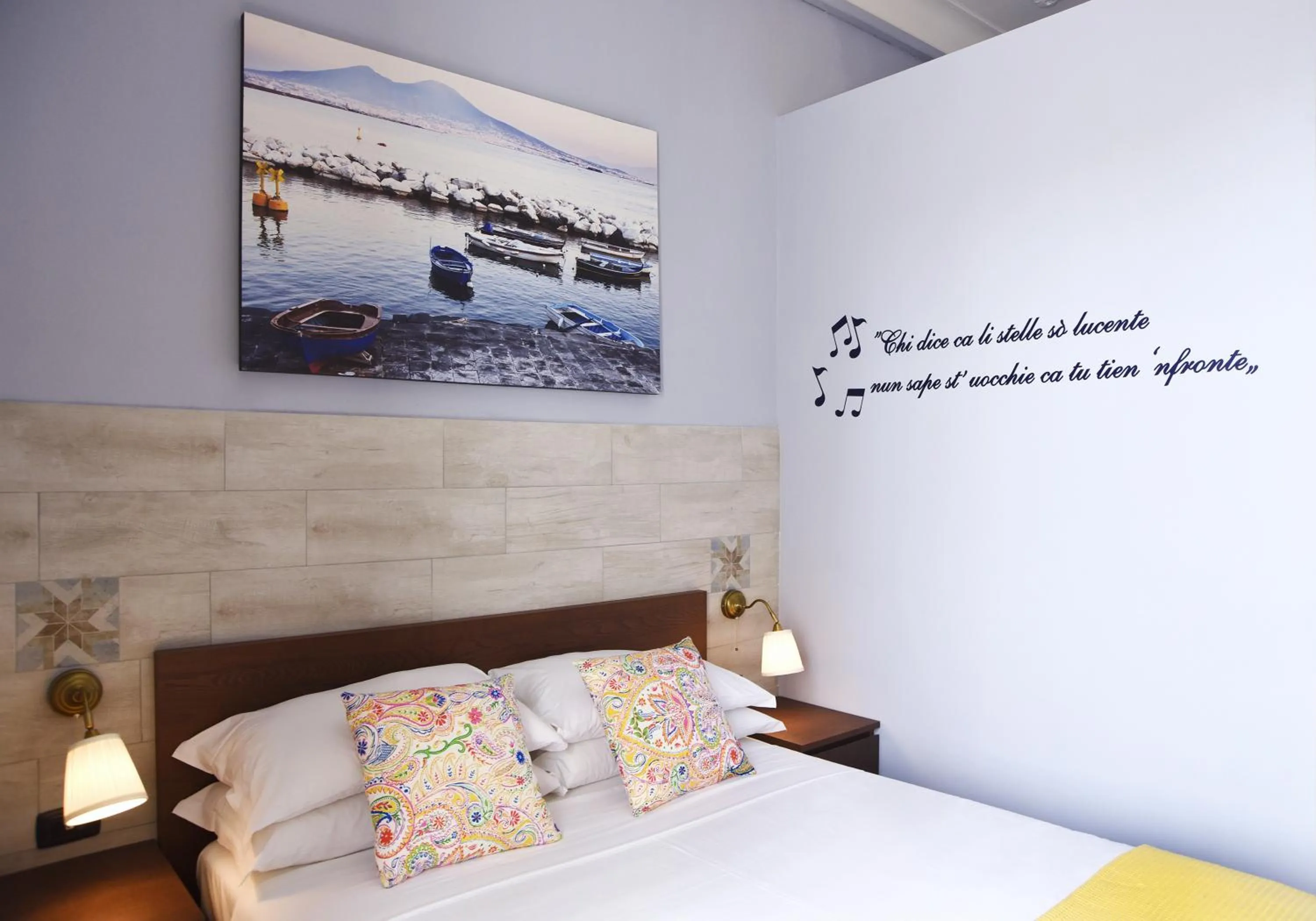 Bedroom, Bed in La Dimora Luca Giordano