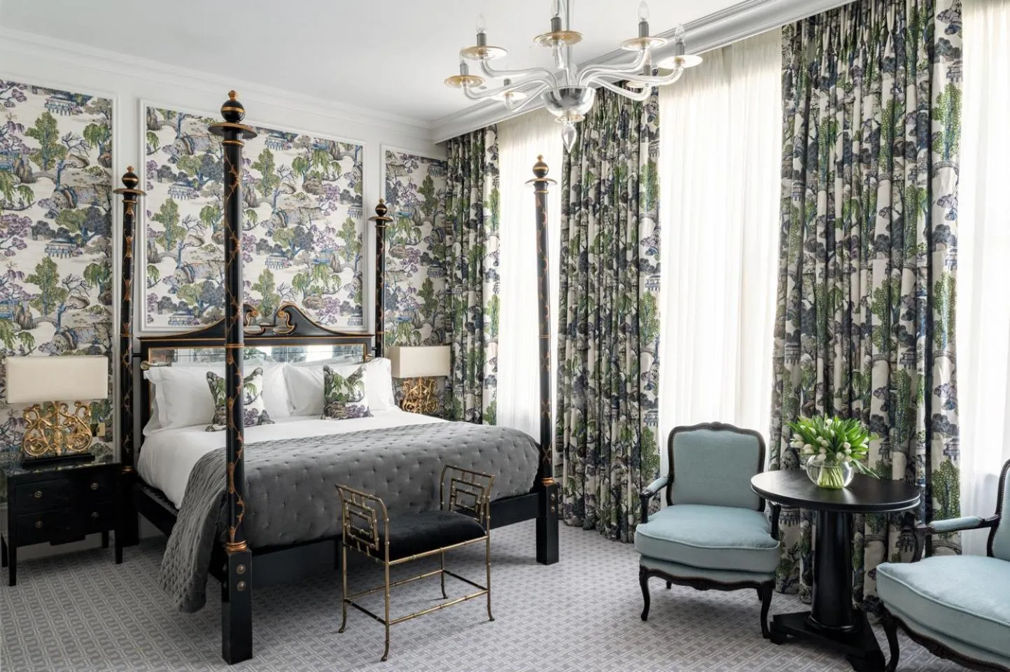 Bed in The Kensington Hotel