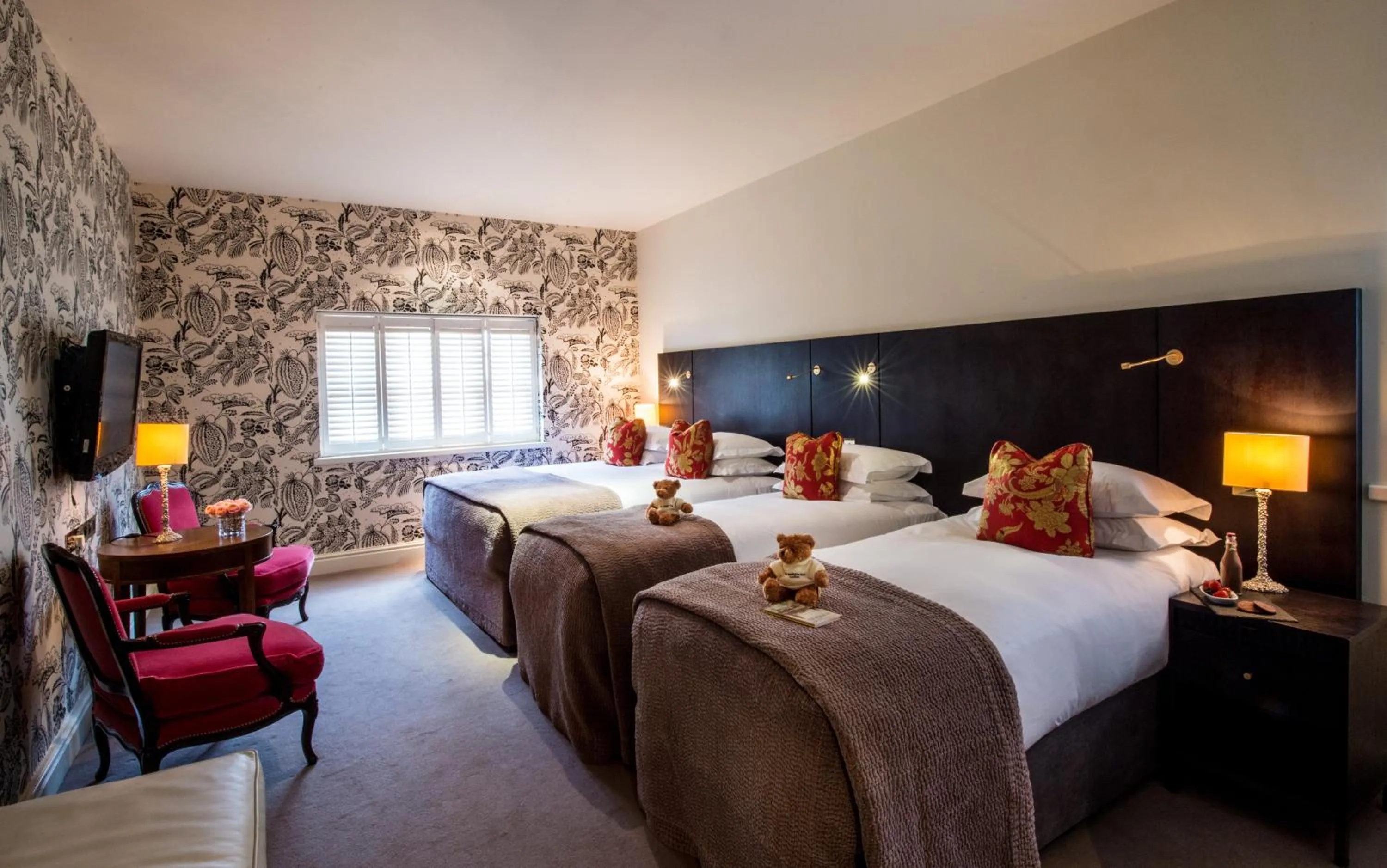 Bedroom, Bed in The Kensington Hotel