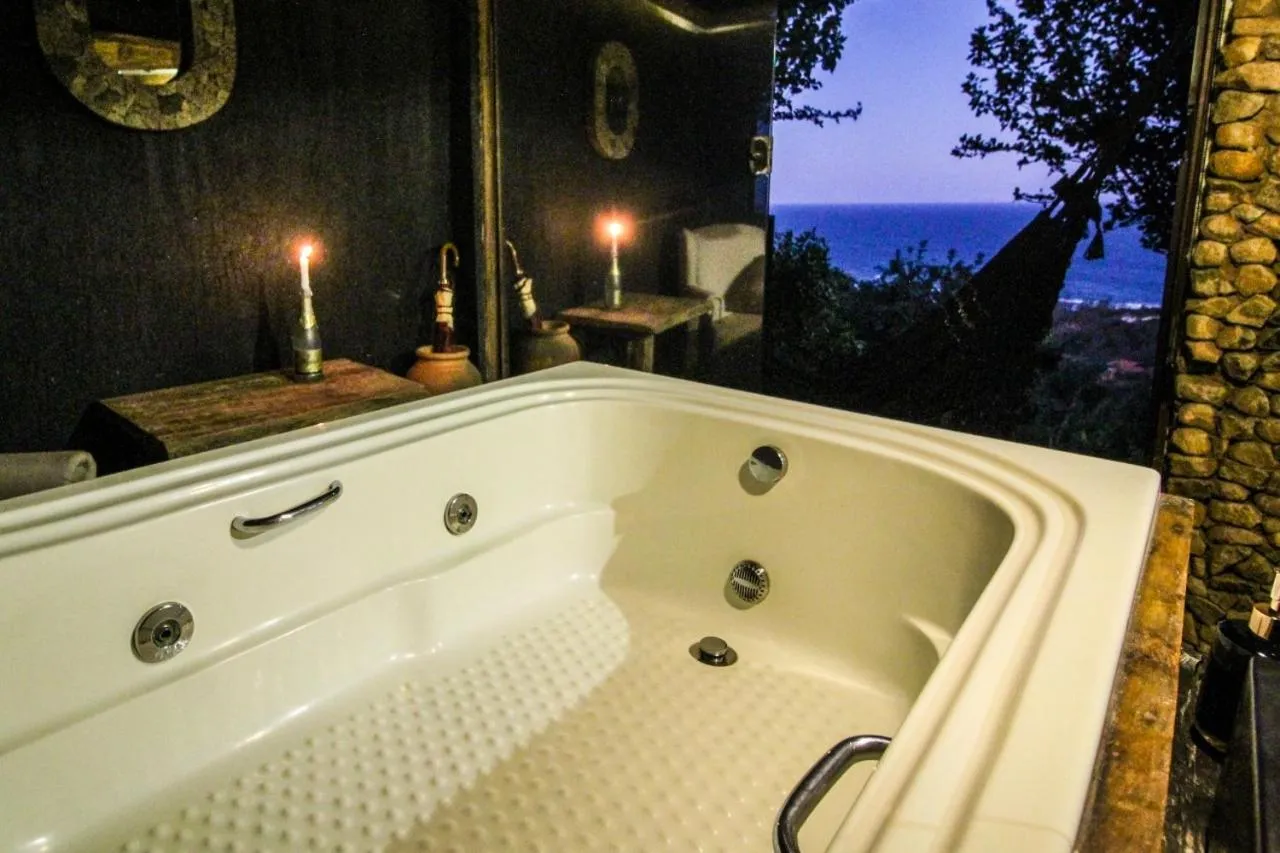 Hot Tub in Villa Buena Vista