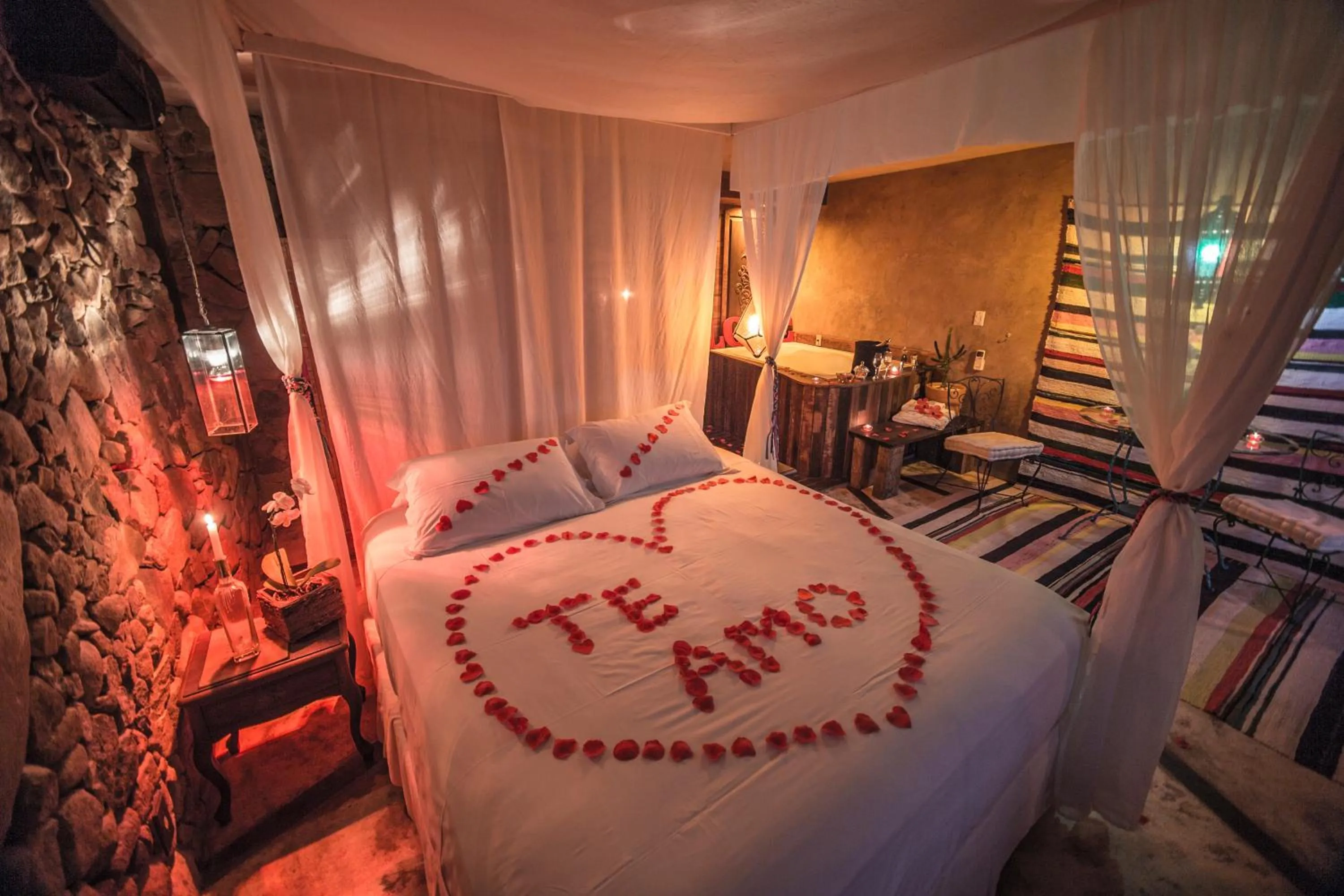Decorative detail, Bed in Villa Buena Vista