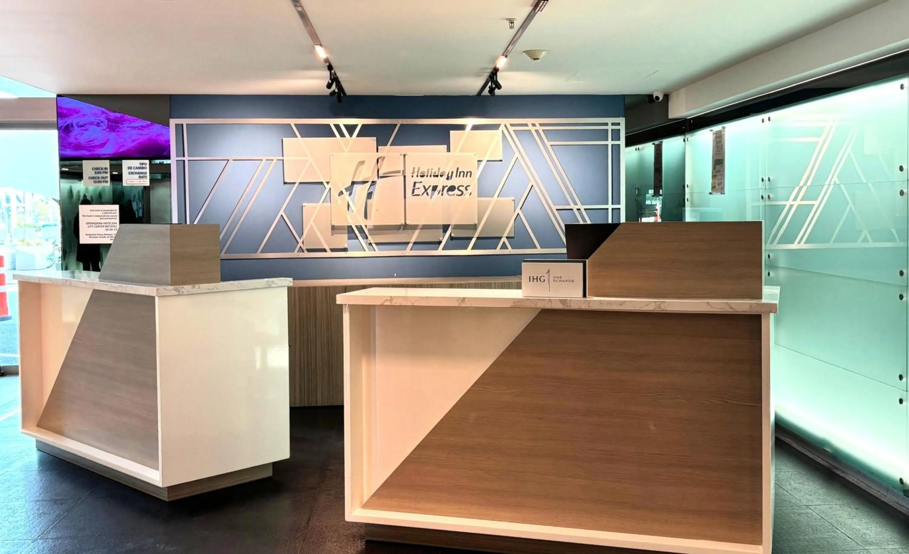 Property building in Holiday Inn Express Toluca Galerias Metepec by IHG