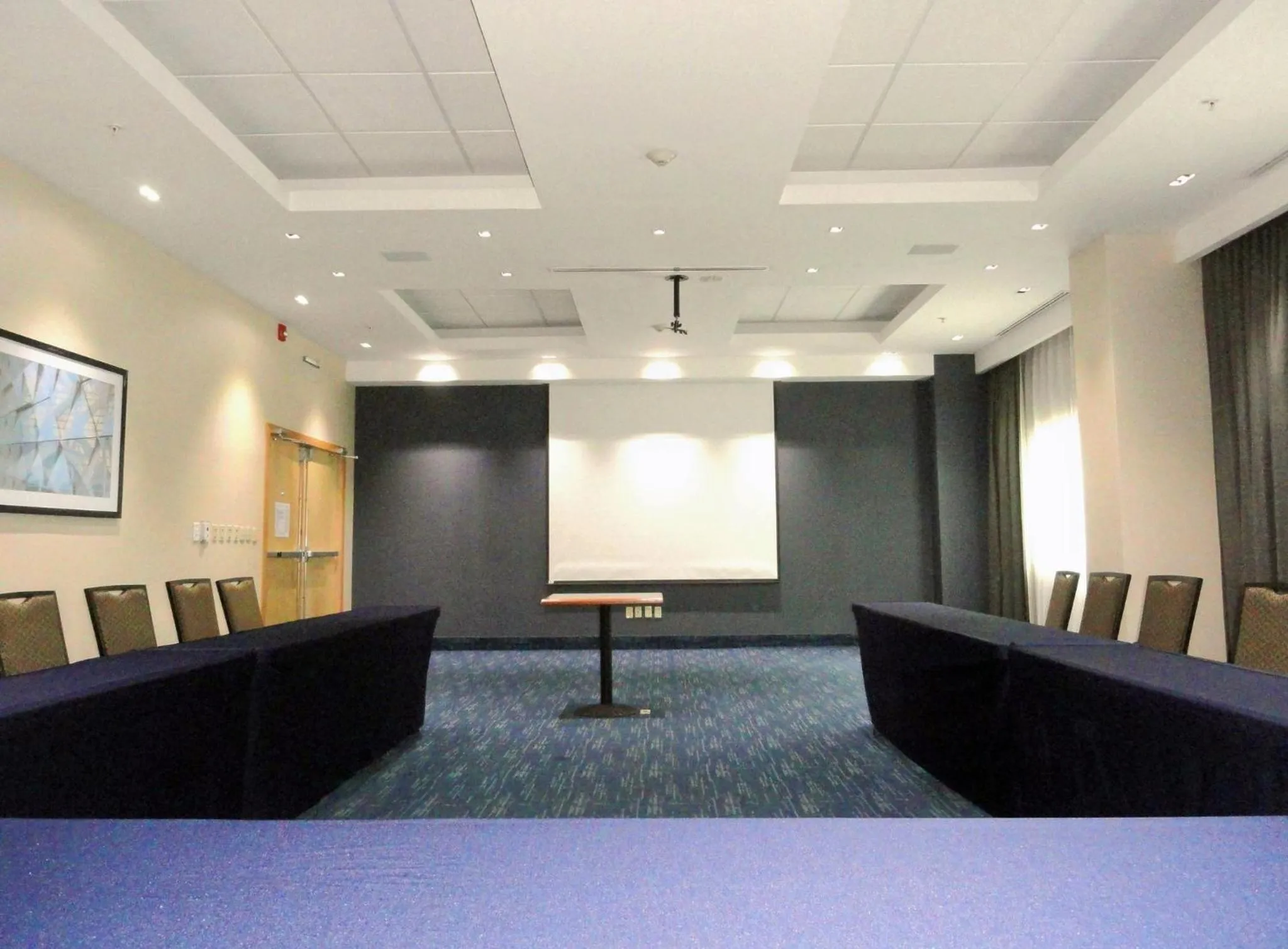 Spa and wellness centre/facilities in Holiday Inn Express & Suites Toluca Zona Aeropuerto by IHG