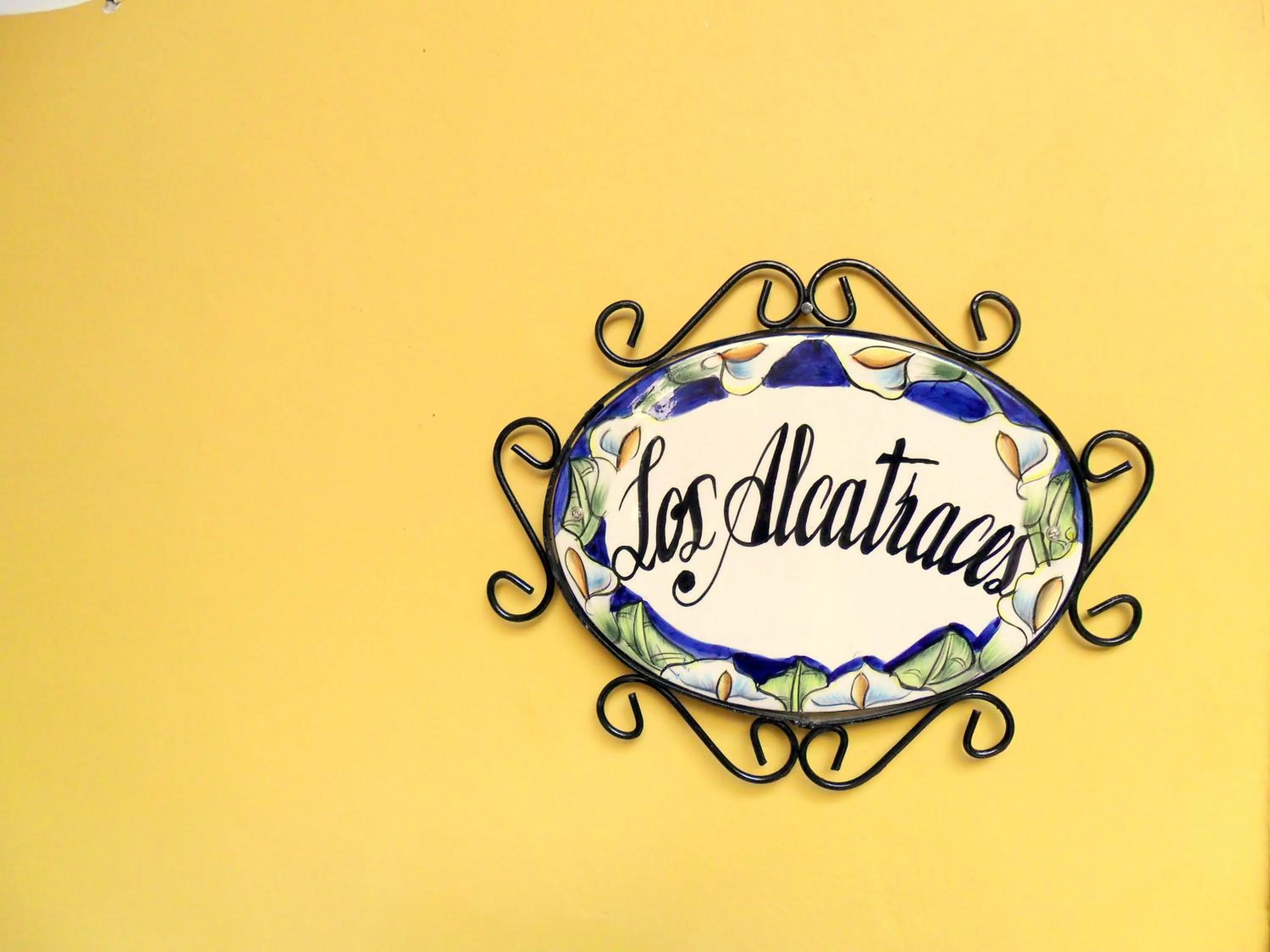 Logo/Certificate/Sign in La Casona de Tete