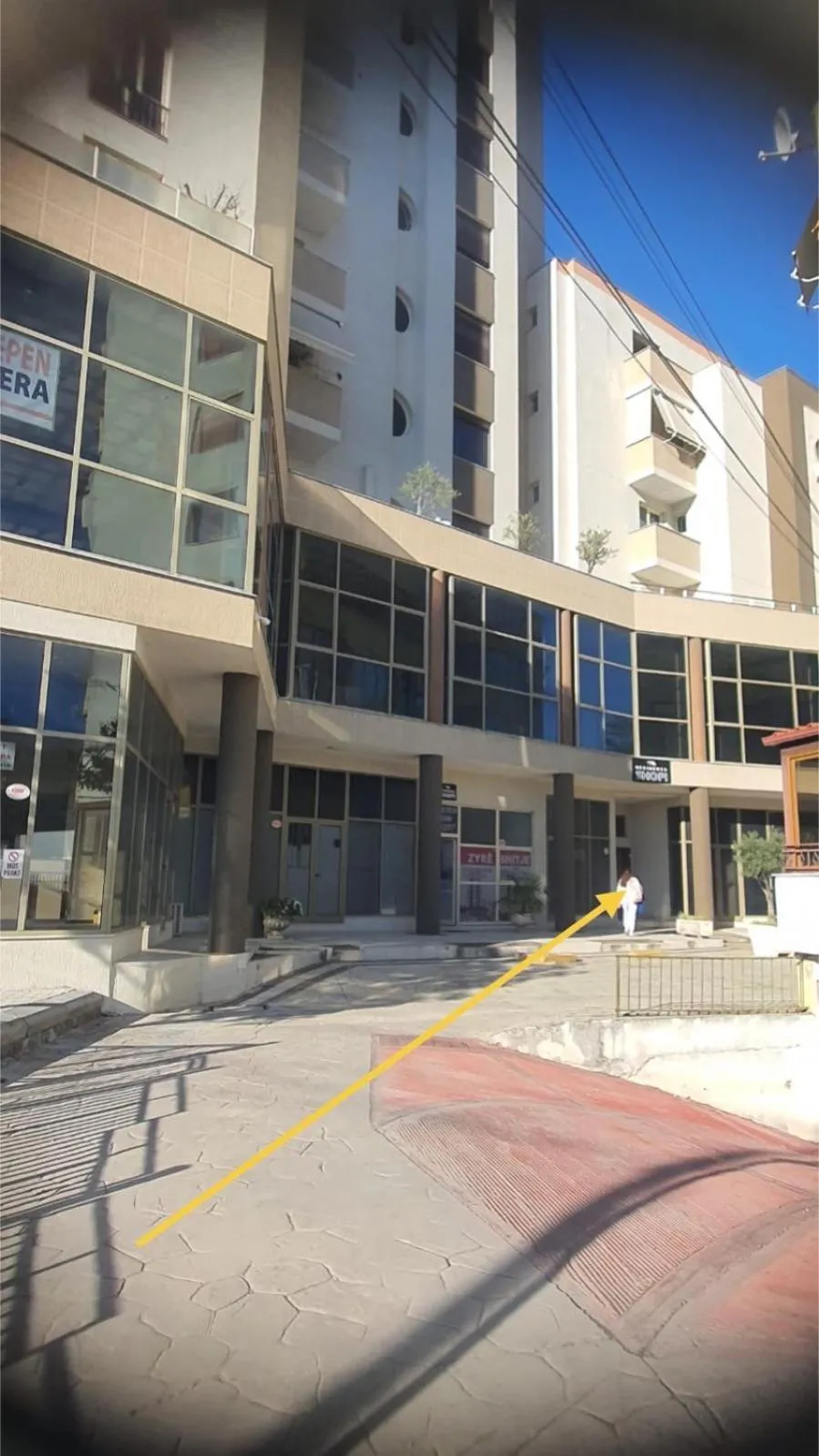 Facade/entrance in Rezidenca SHOPI Apartments