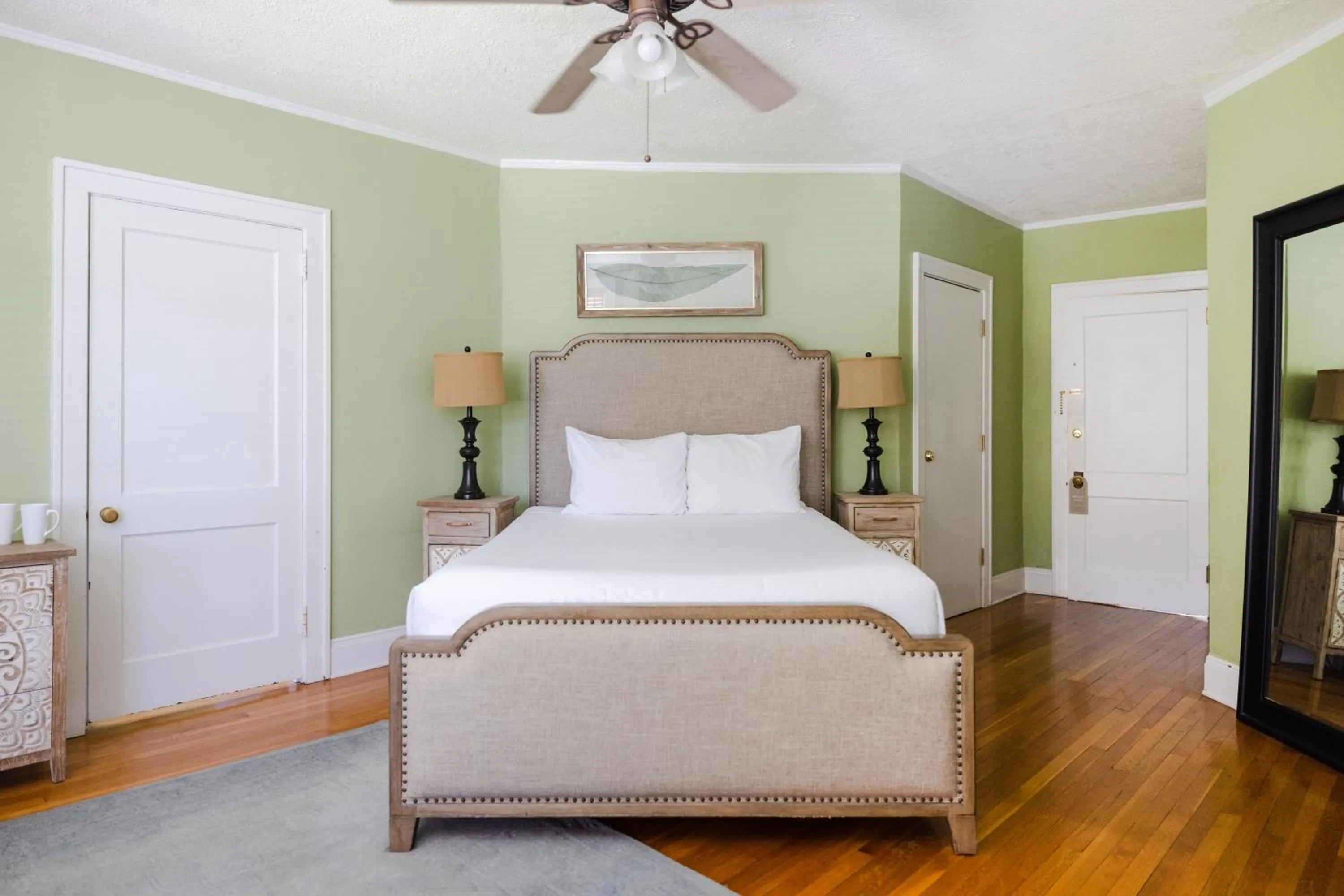 Bed in Princess Anne Boutique Hotel