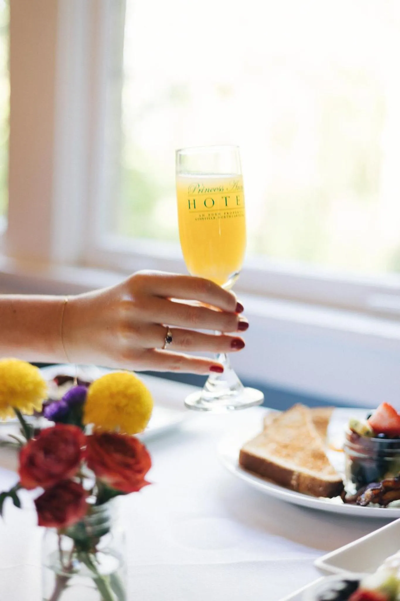 Food and drinks in Princess Anne Boutique Hotel