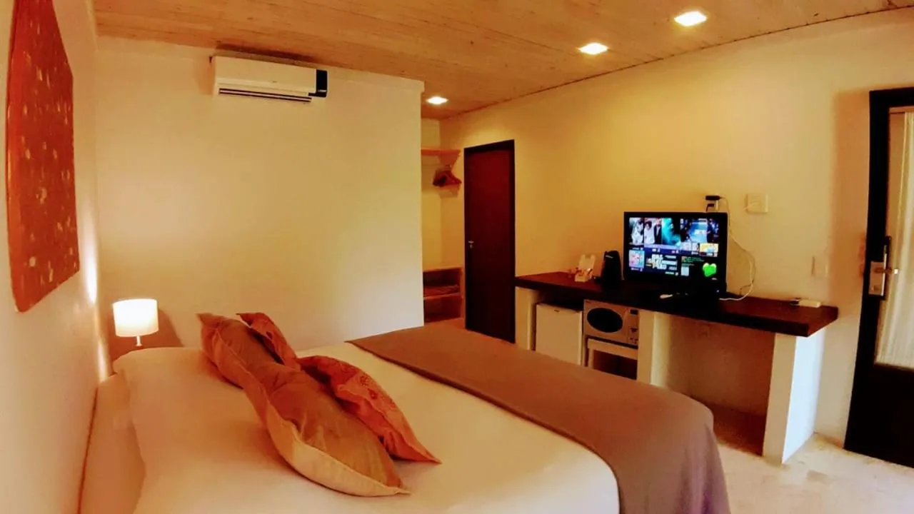 Suite in Morada da Praia do Rosa Pousada
