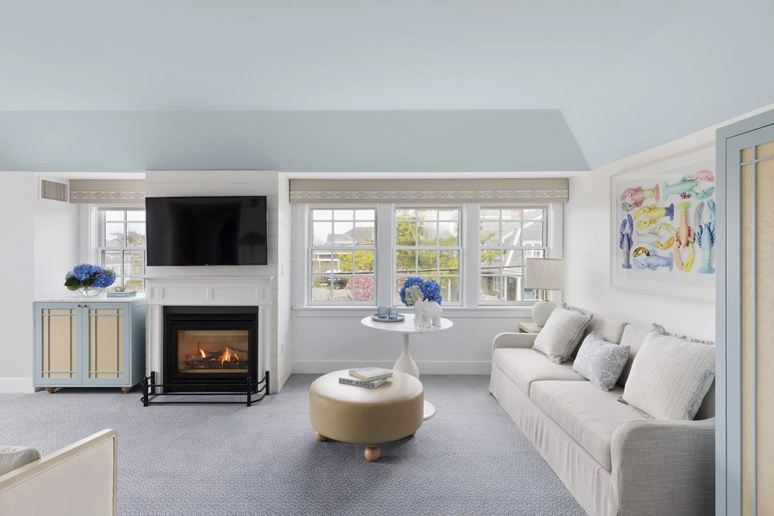 Seating area in White Elephant Hotel