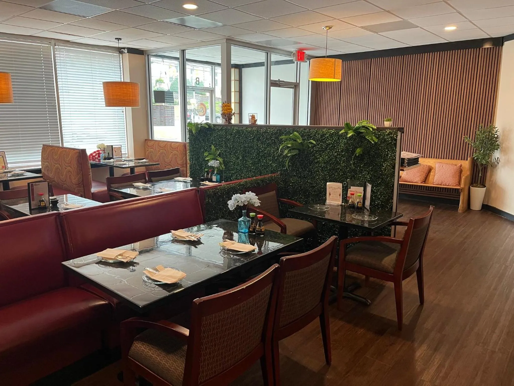 Restaurant/places to eat in Red Roof Inn & Suites Wilkesboro