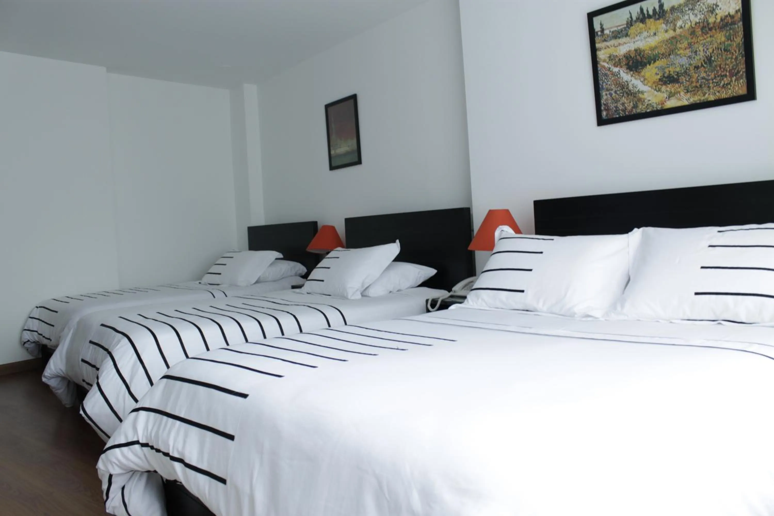 Photo of the whole room, Bed in Hotel Real Estación