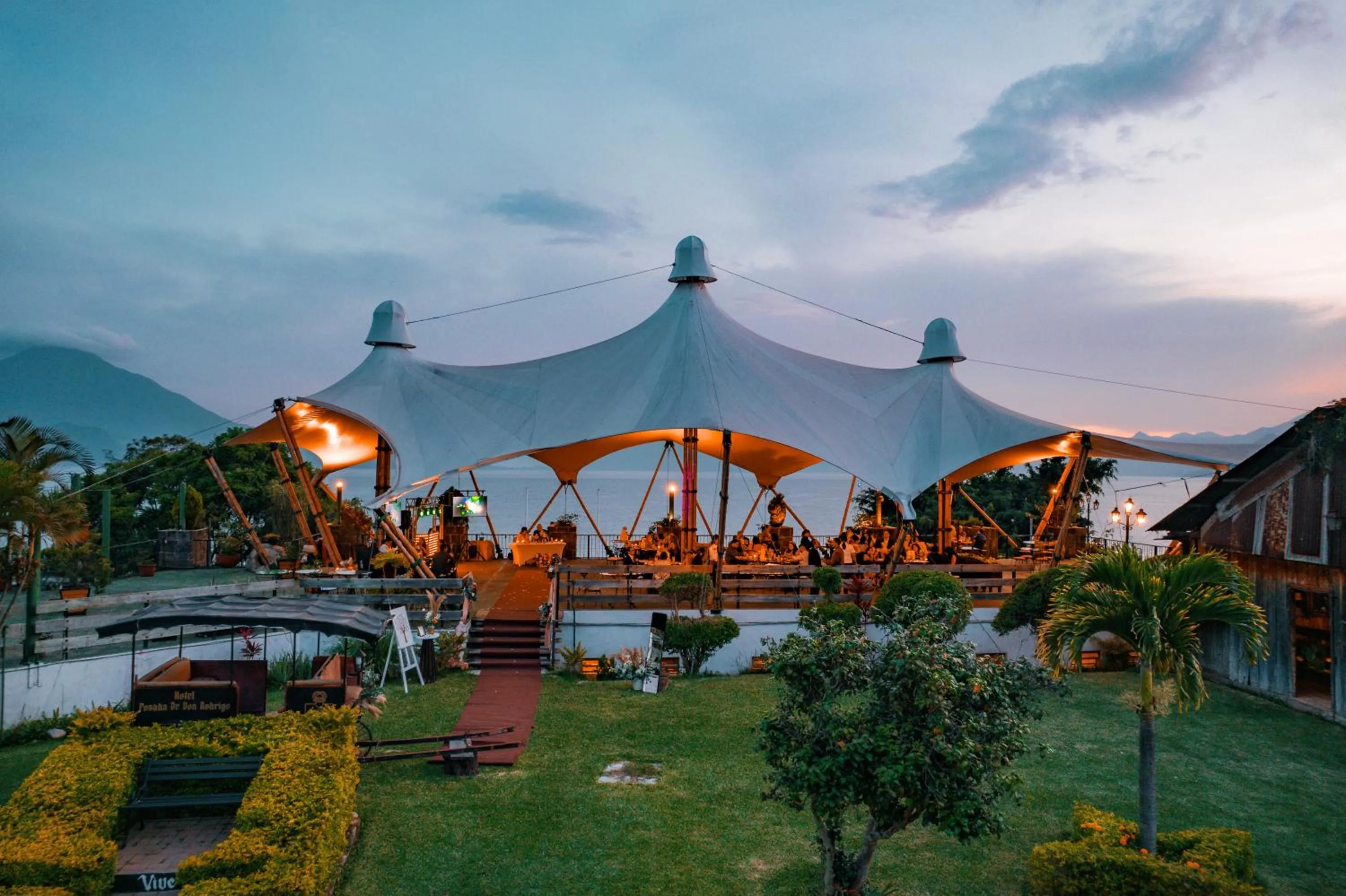 Hotel Posada de Don Rodrigo Panajachel