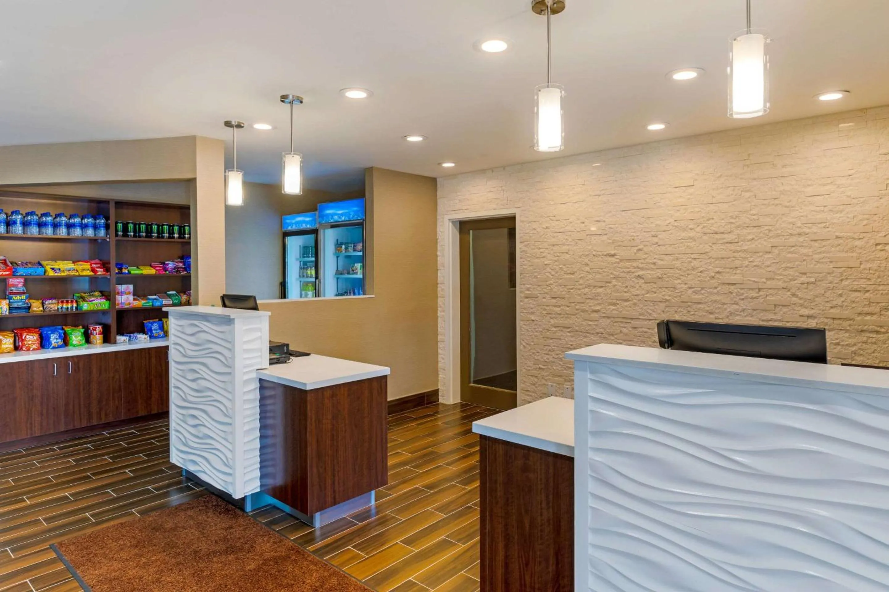 Lobby or reception in Comfort Inn & Suites Near Ontario Airport