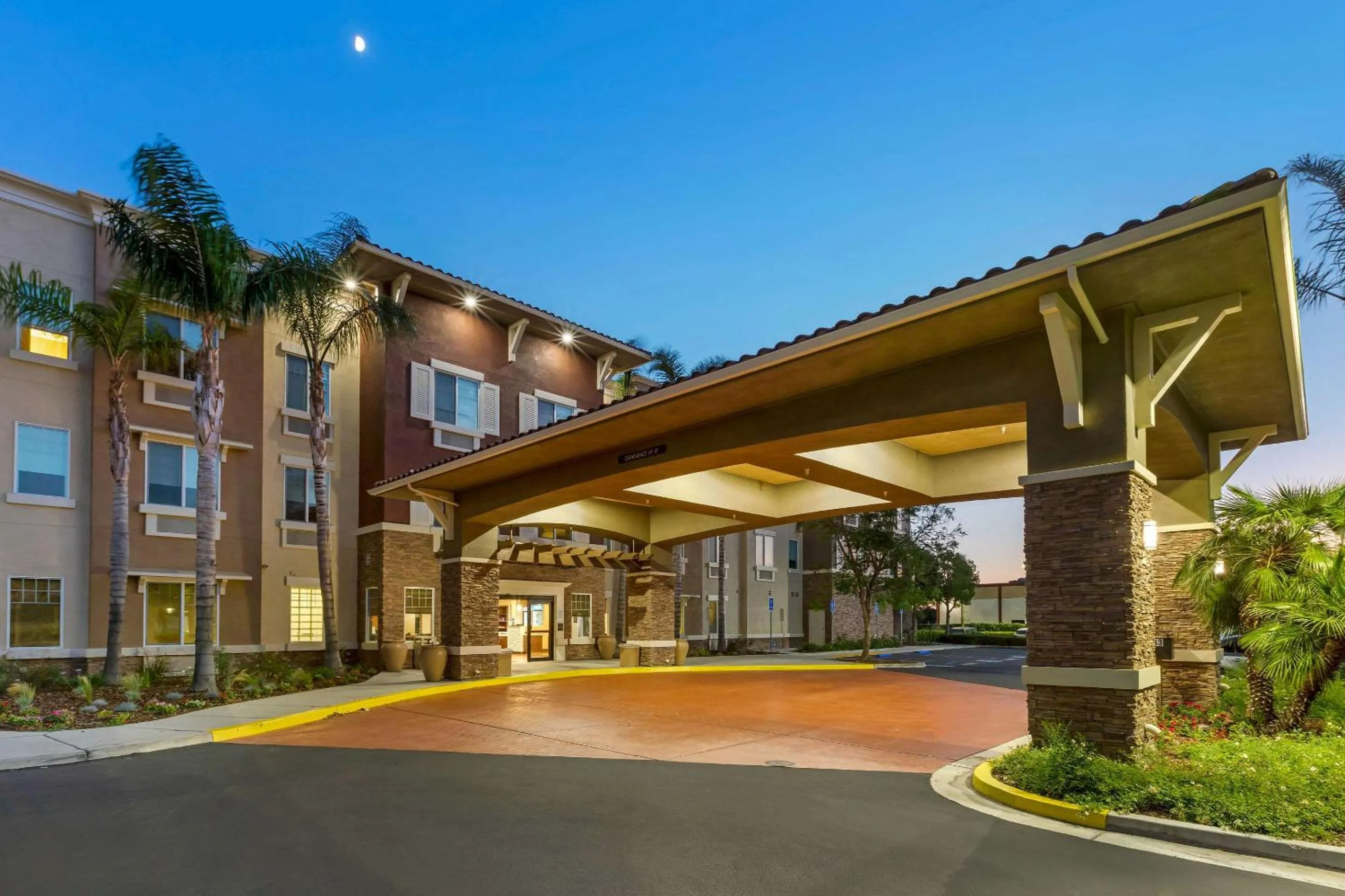 Property building in Comfort Inn & Suites Near Ontario Airport