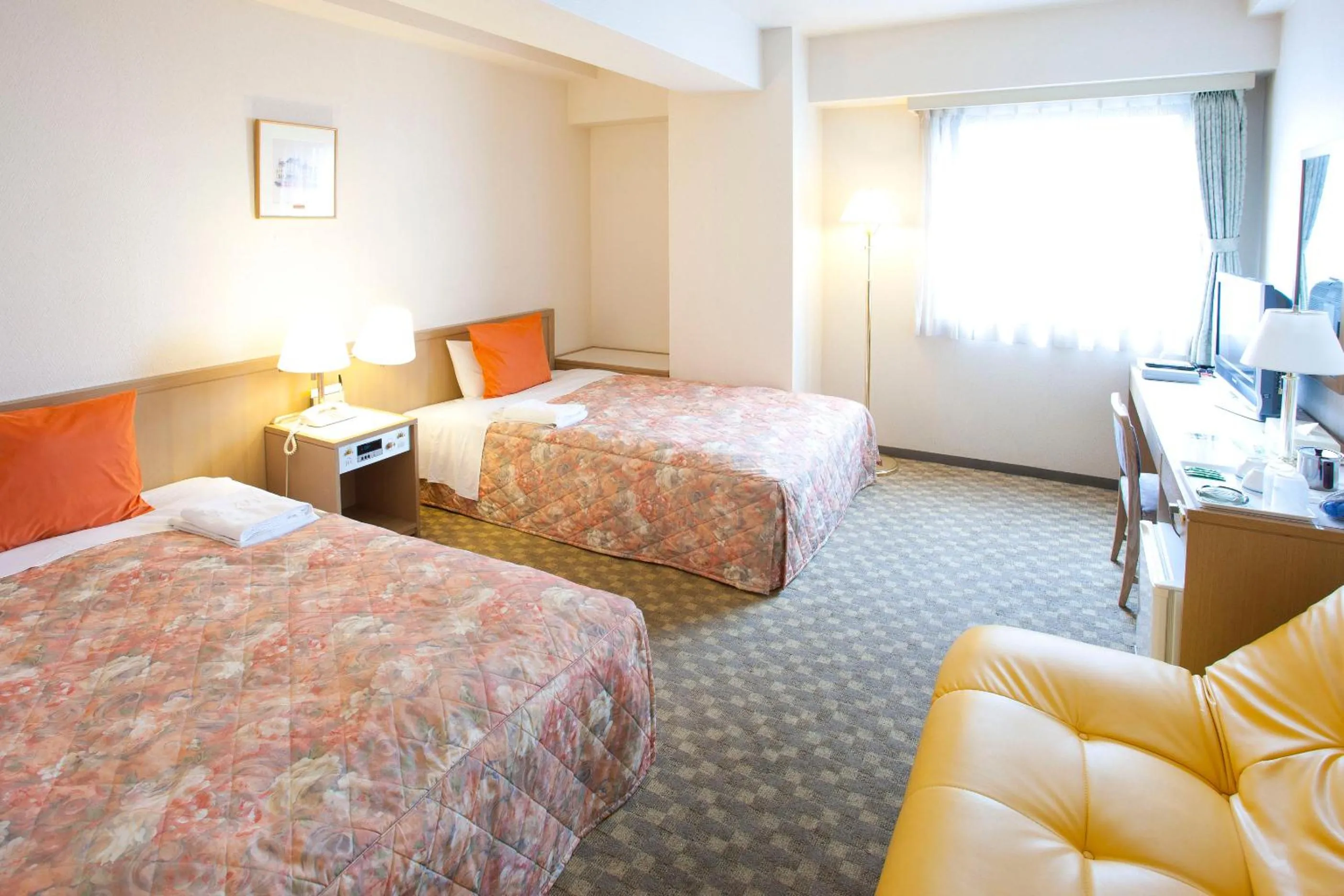 Photo of the whole room in Pearl Hotel Kasai