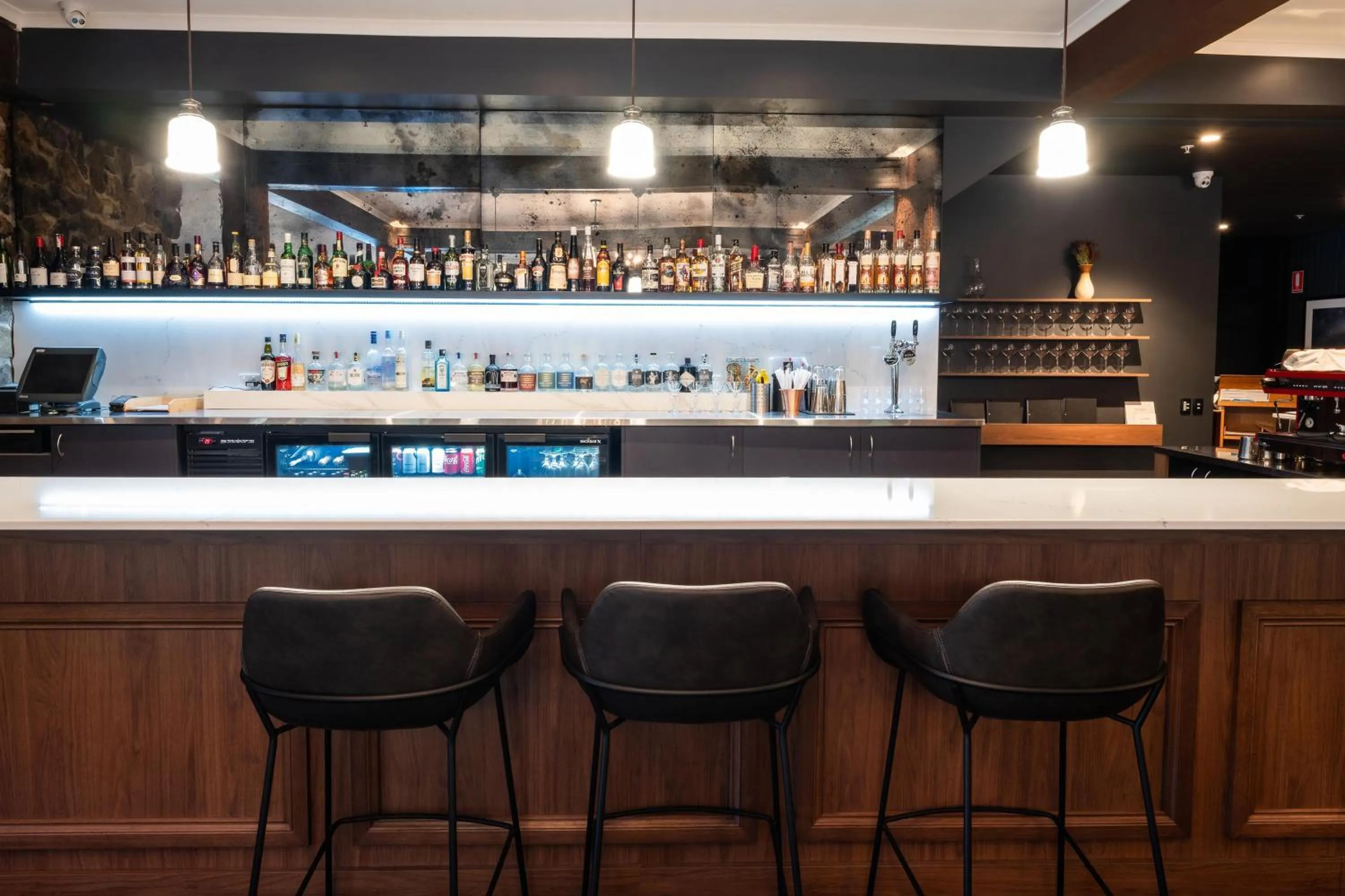 Lounge or bar in Peppers Cradle Mountain Lodge