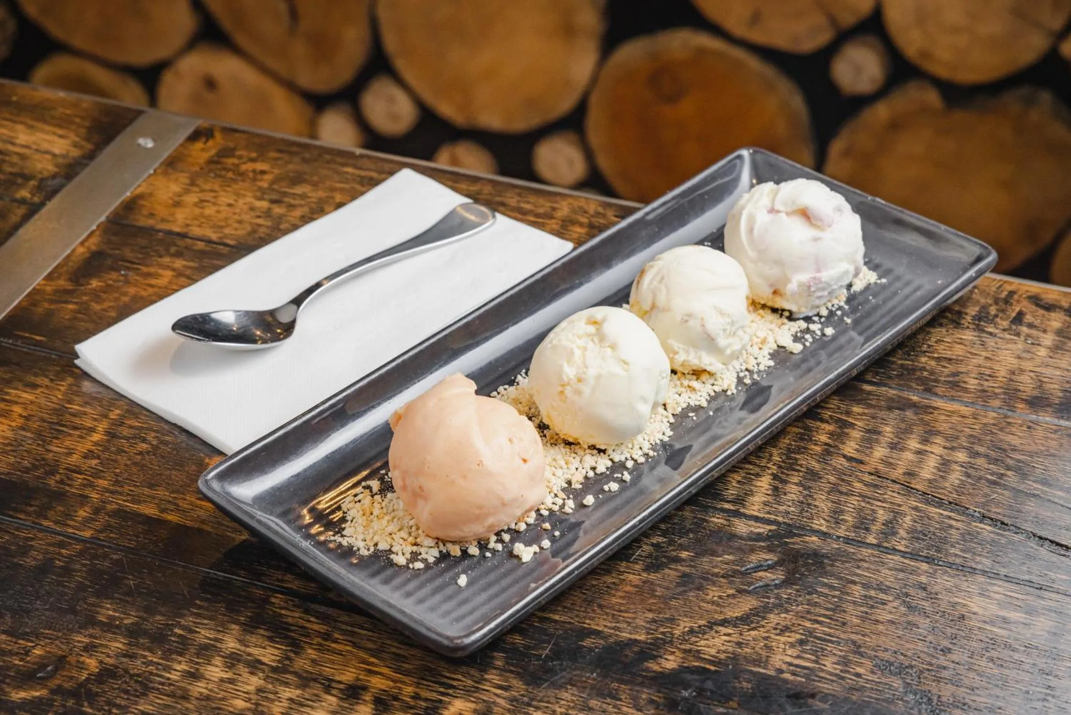 Restaurant/places to eat in Peppers Cradle Mountain Lodge