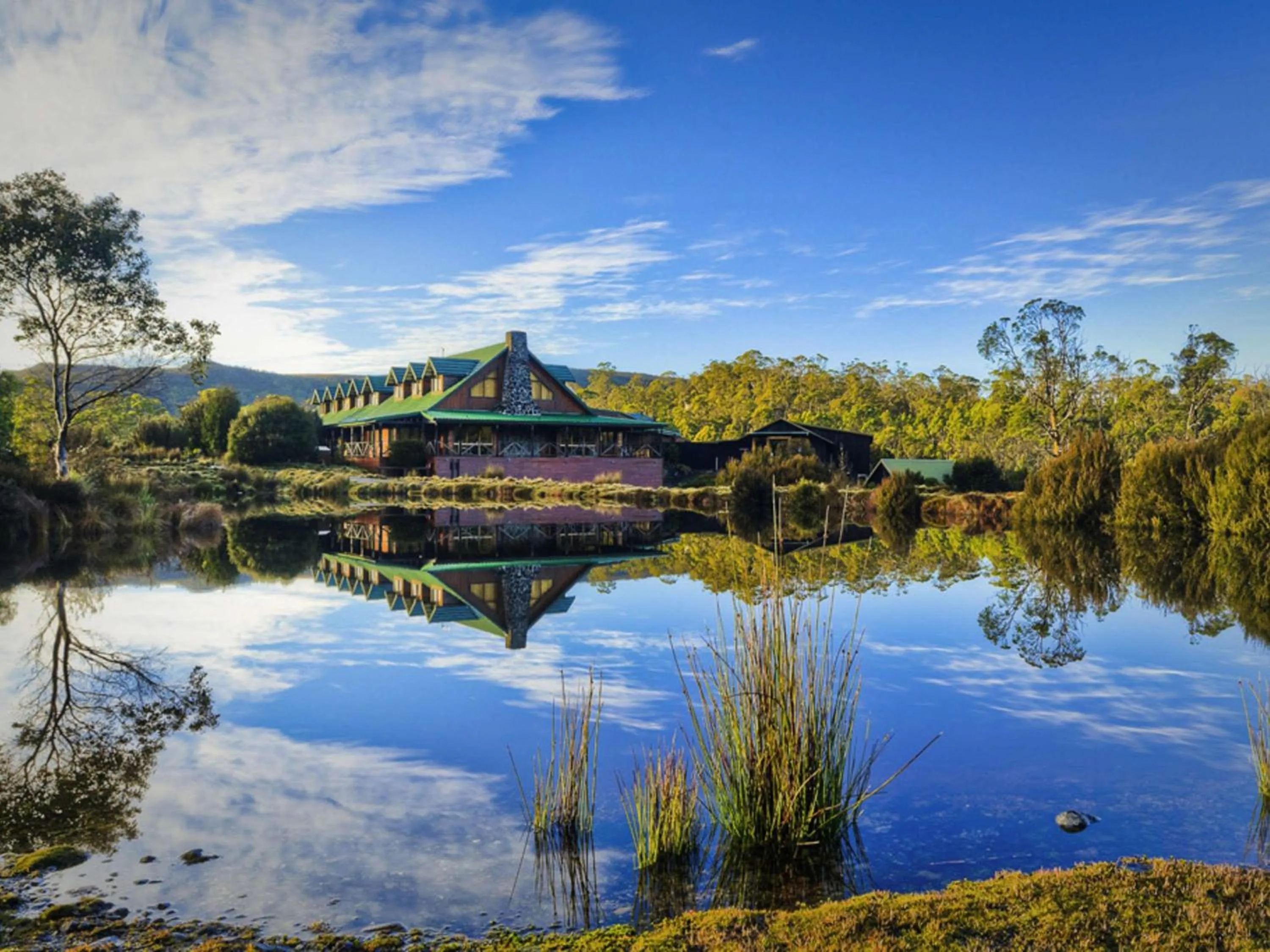 Property building in Peppers Cradle Mountain Lodge