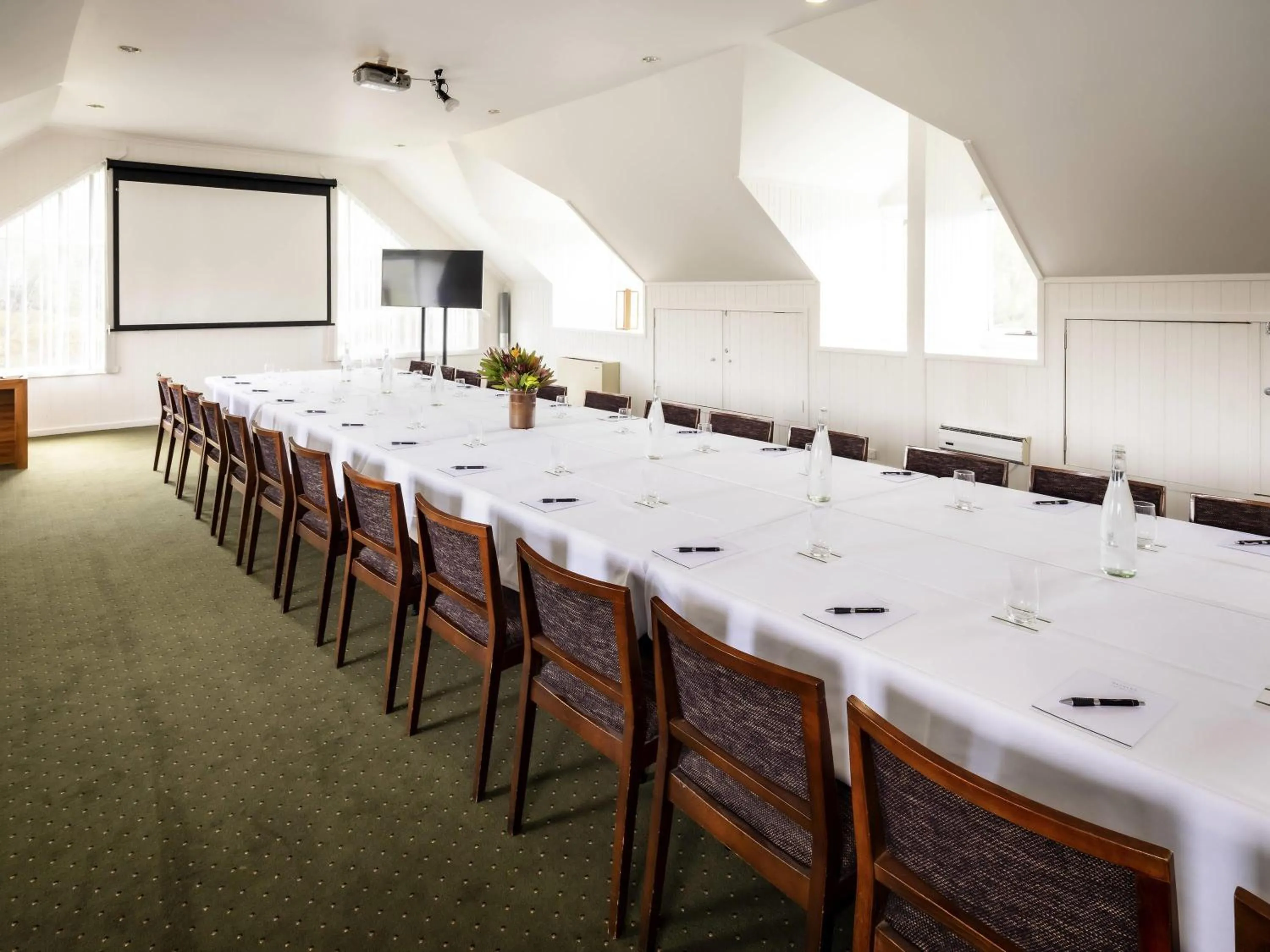Meeting/conference room in Peppers Cradle Mountain Lodge