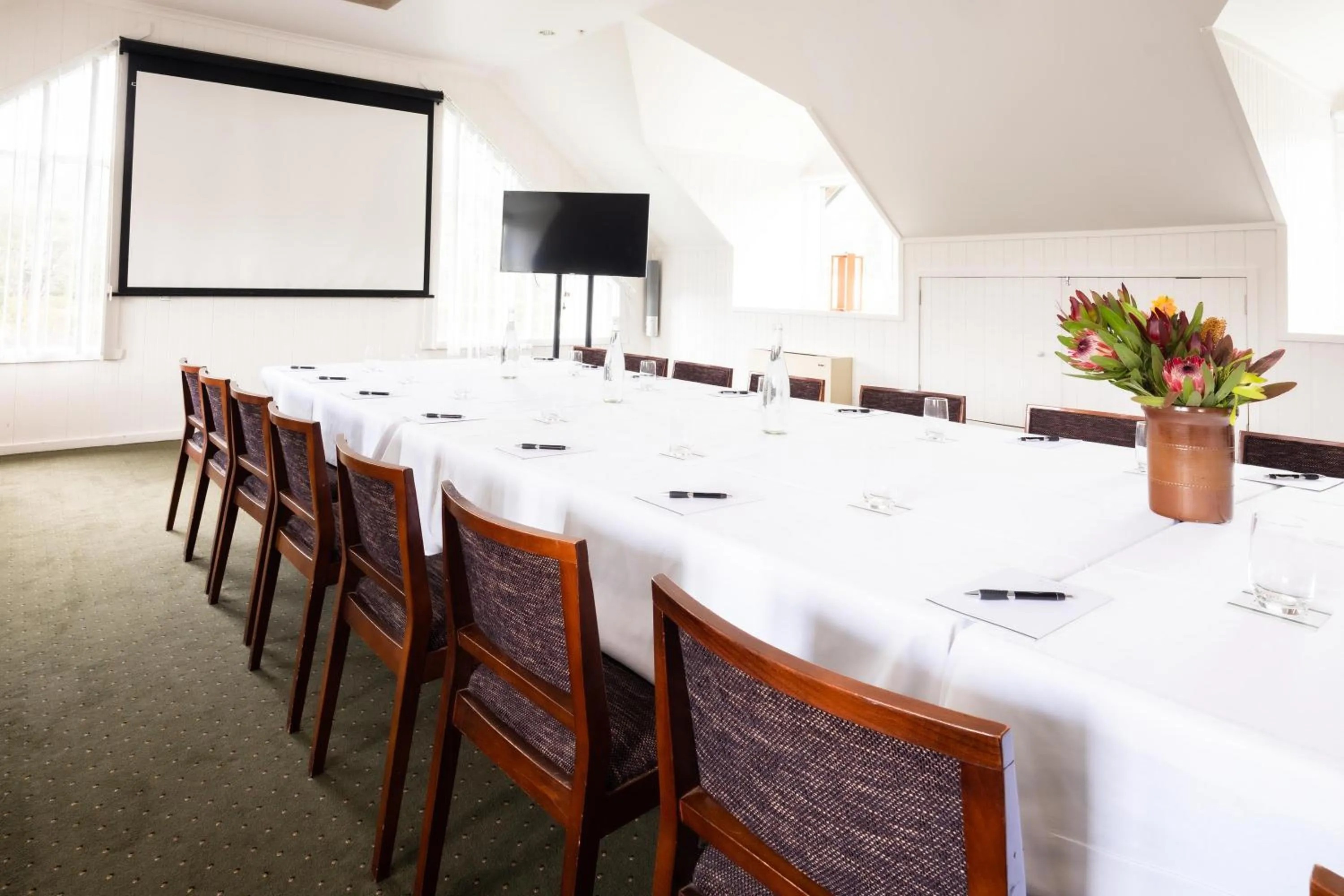 Business facilities in Peppers Cradle Mountain Lodge