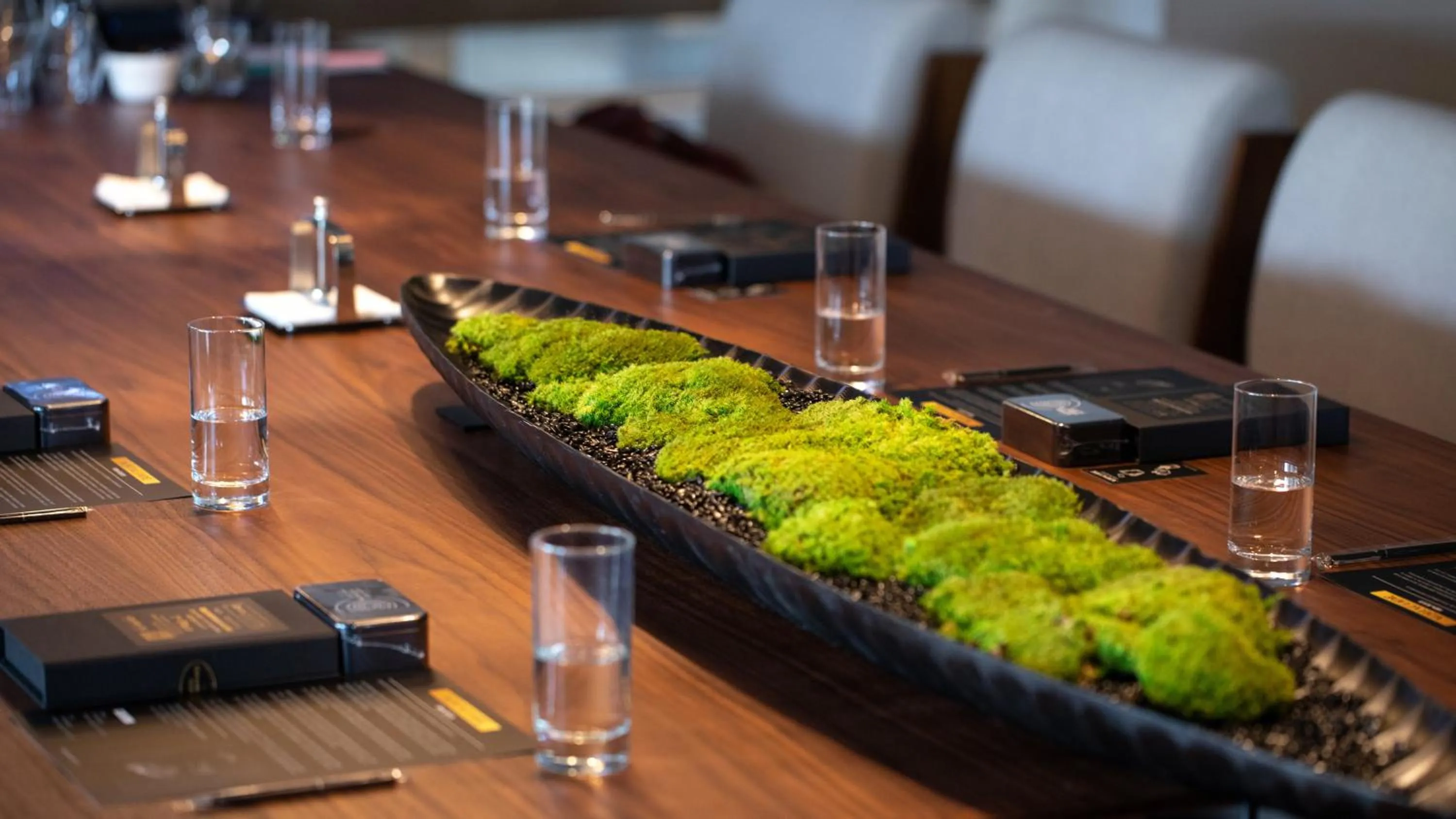 Meeting/conference room in Intercontinental Shenzhen Dameisha Resort by IHG