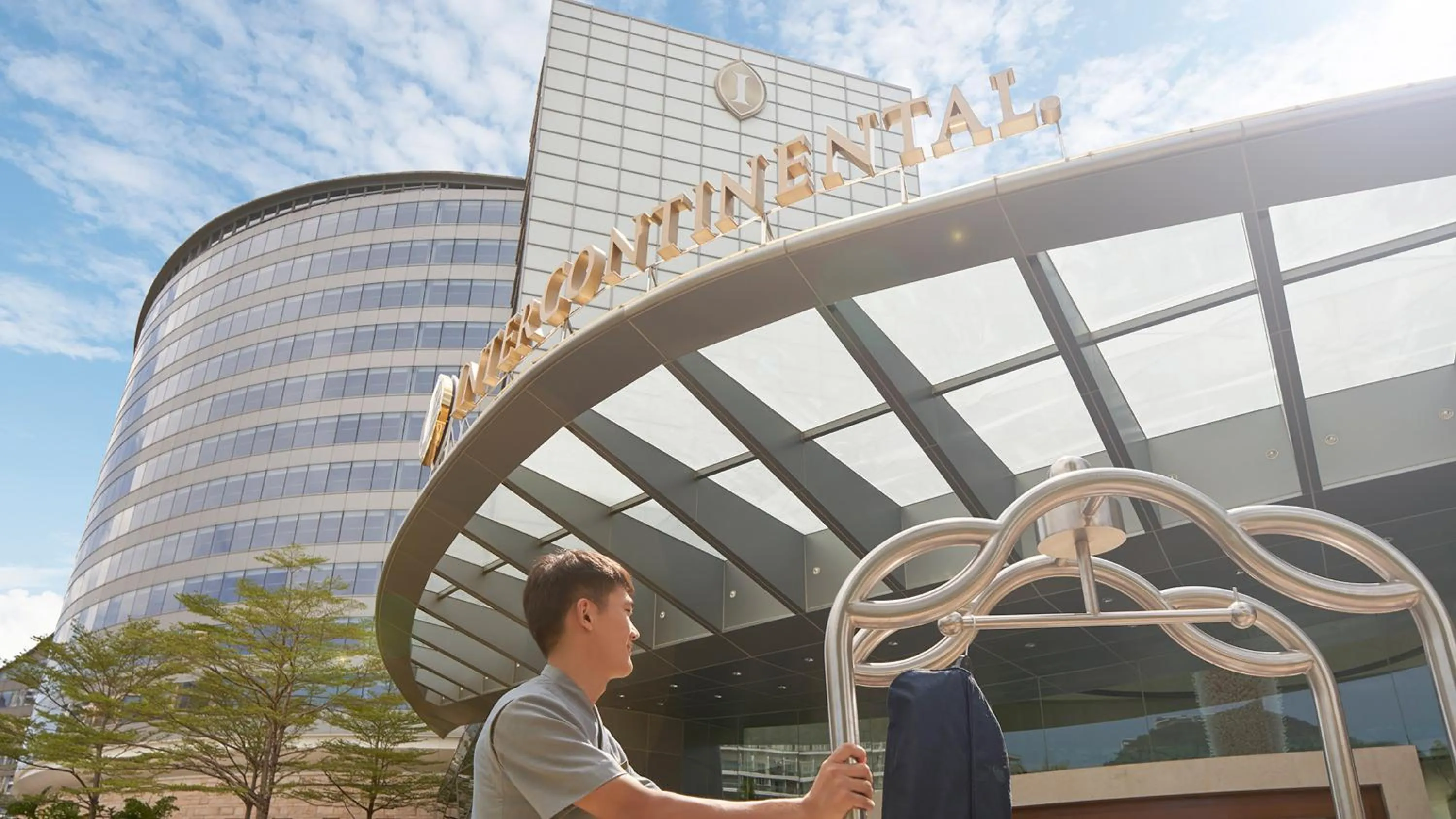 Property building in Intercontinental Shenzhen Dameisha Resort by IHG