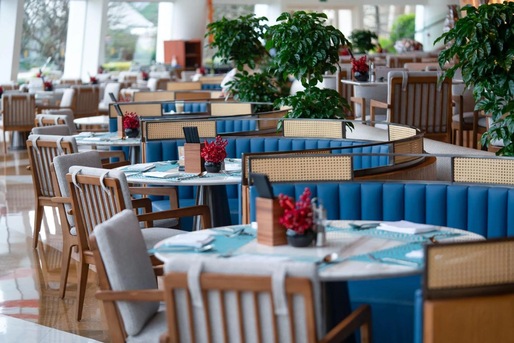 Restaurant/places to eat in Intercontinental Shenzhen Dameisha Resort by IHG