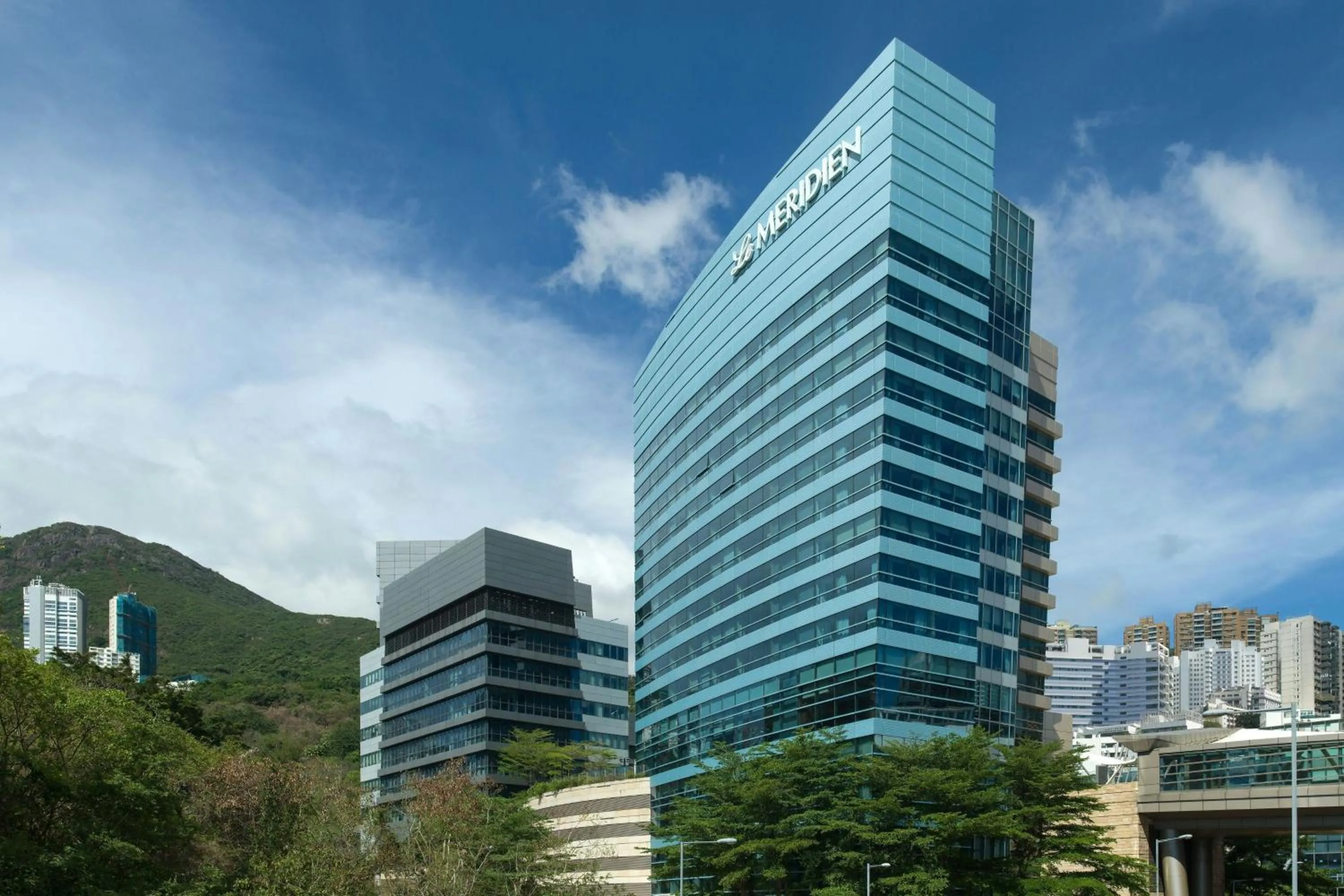 Property building in Le Méridien Hong Kong, Cyberport