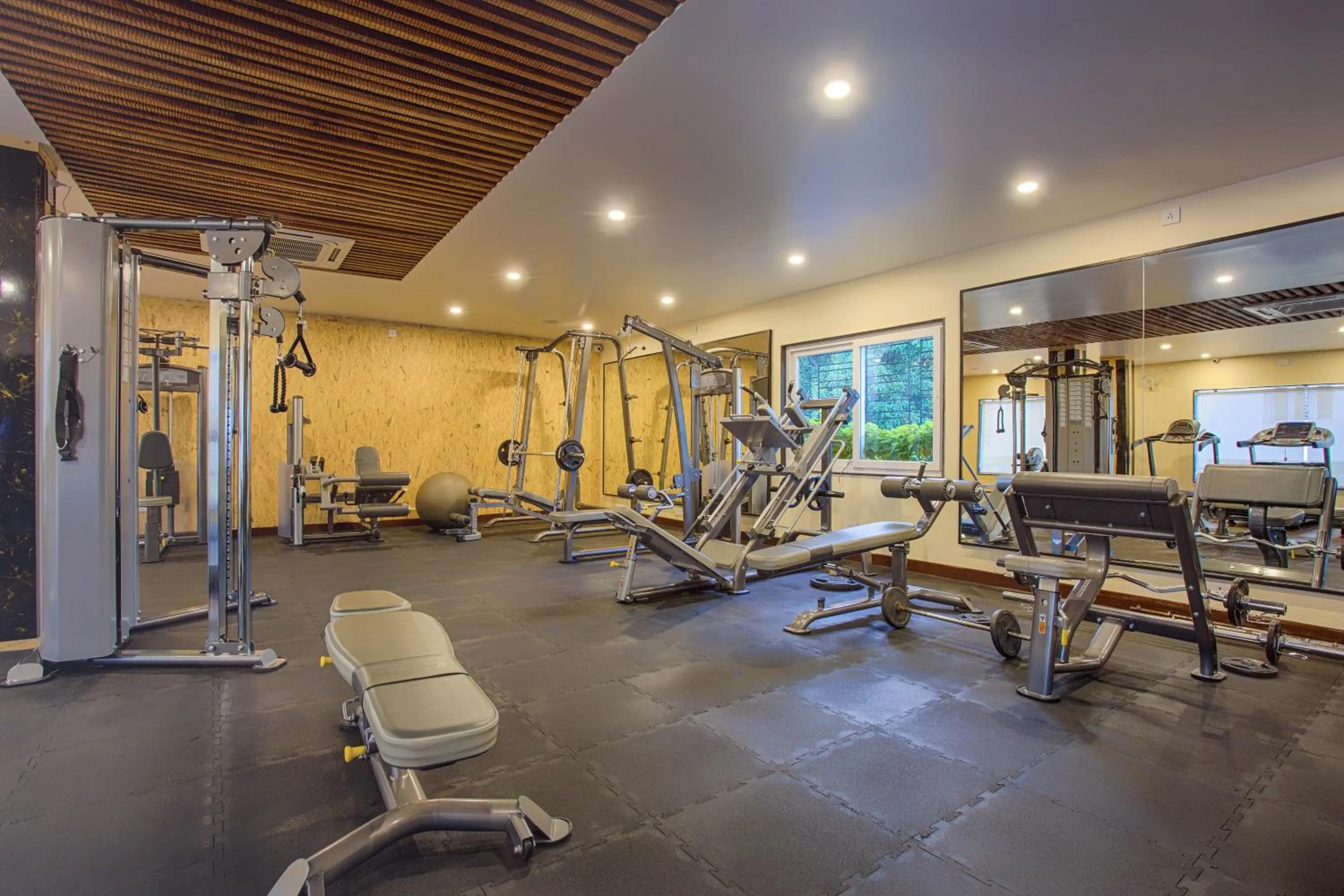 Fitness centre/facilities in The Cindrella Hotel