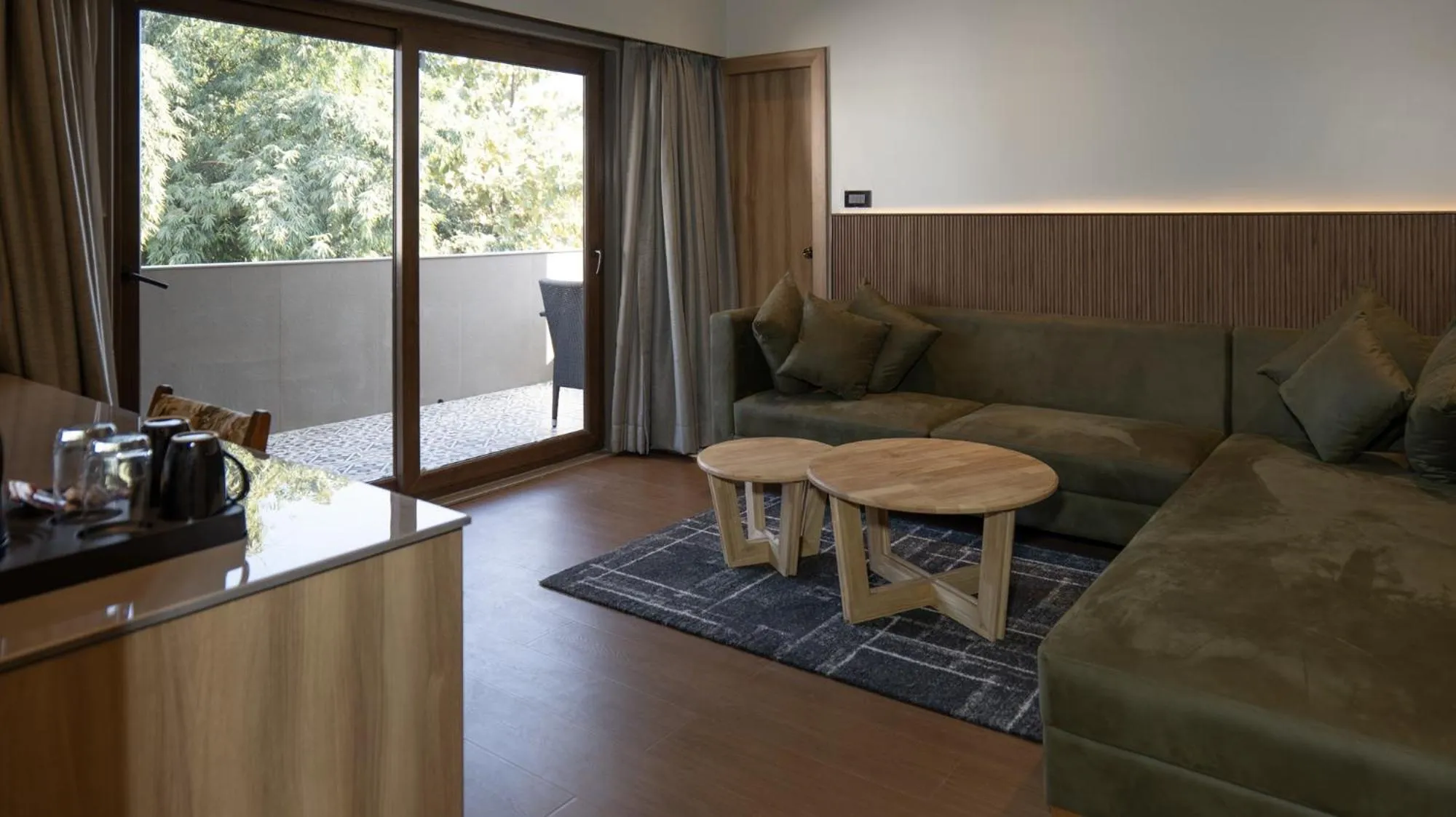 Balcony/Terrace in The Cindrella Hotel