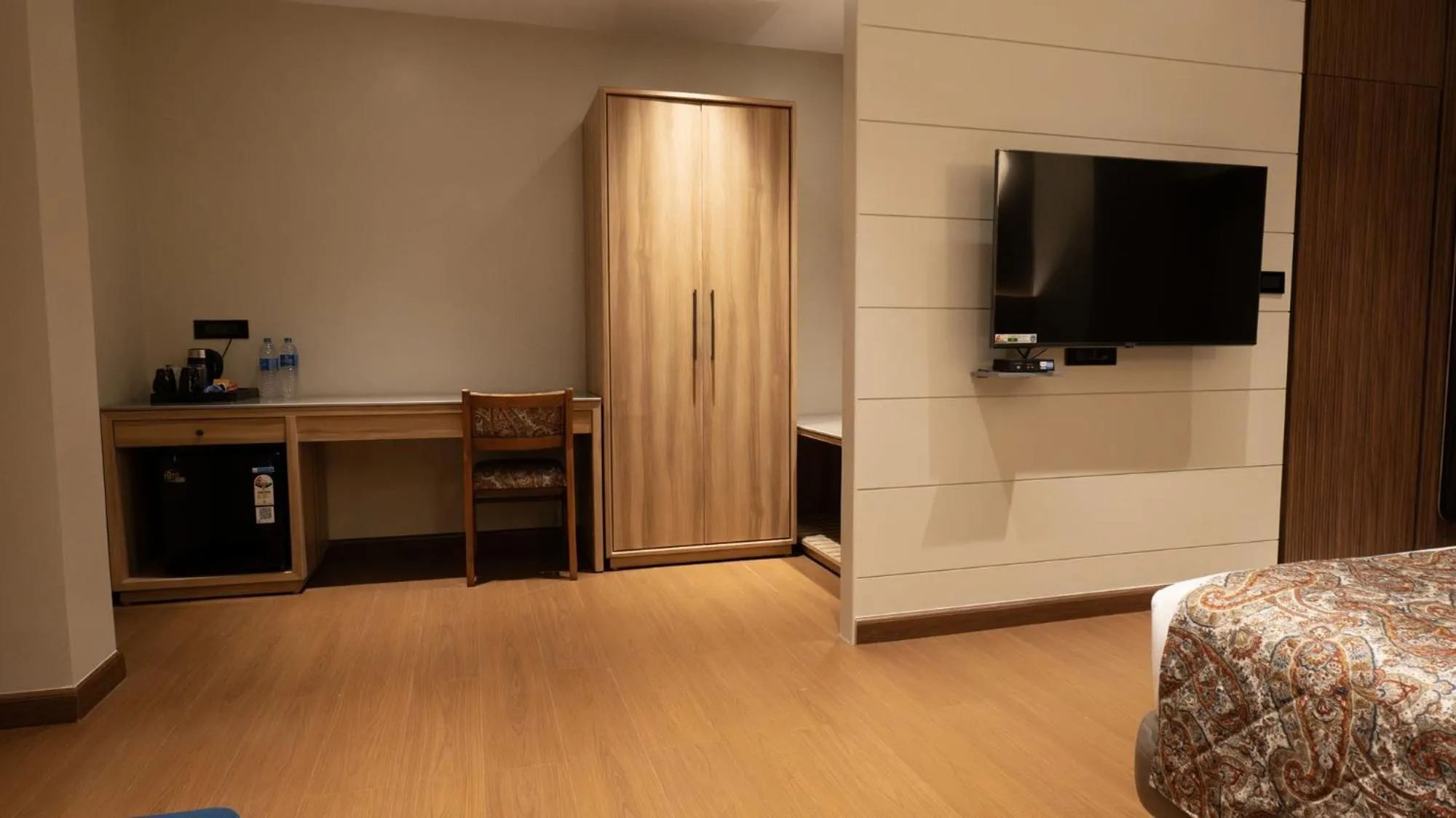 Bedroom, Bed in The Cindrella Hotel