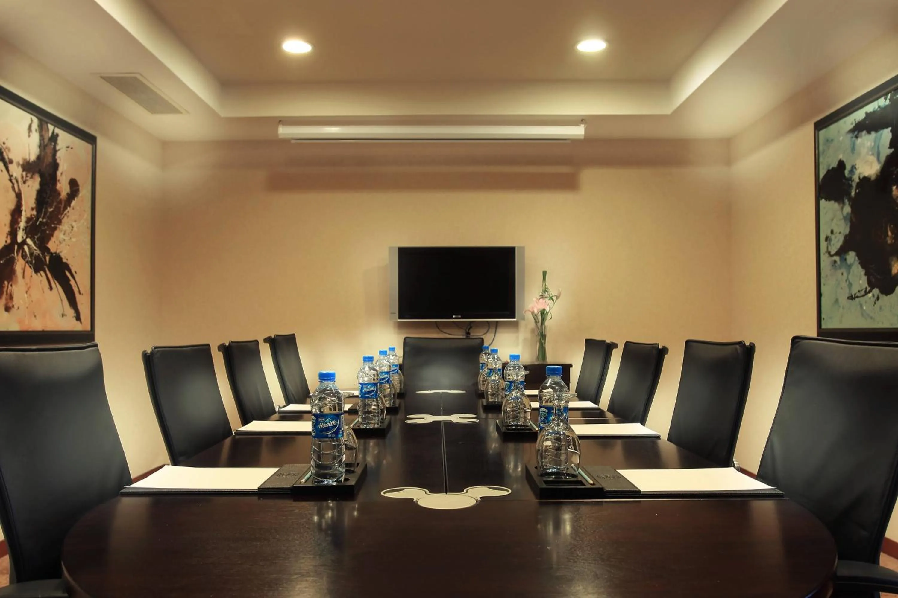 Meeting/conference room in Sheraton Shenzhen Futian Hotel