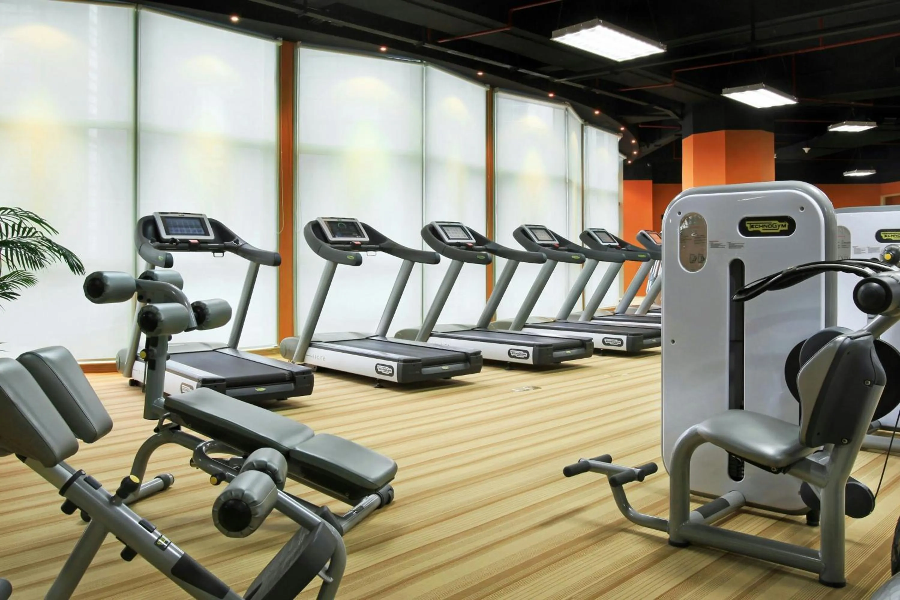 Fitness centre/facilities in Sheraton Shenzhen Futian Hotel