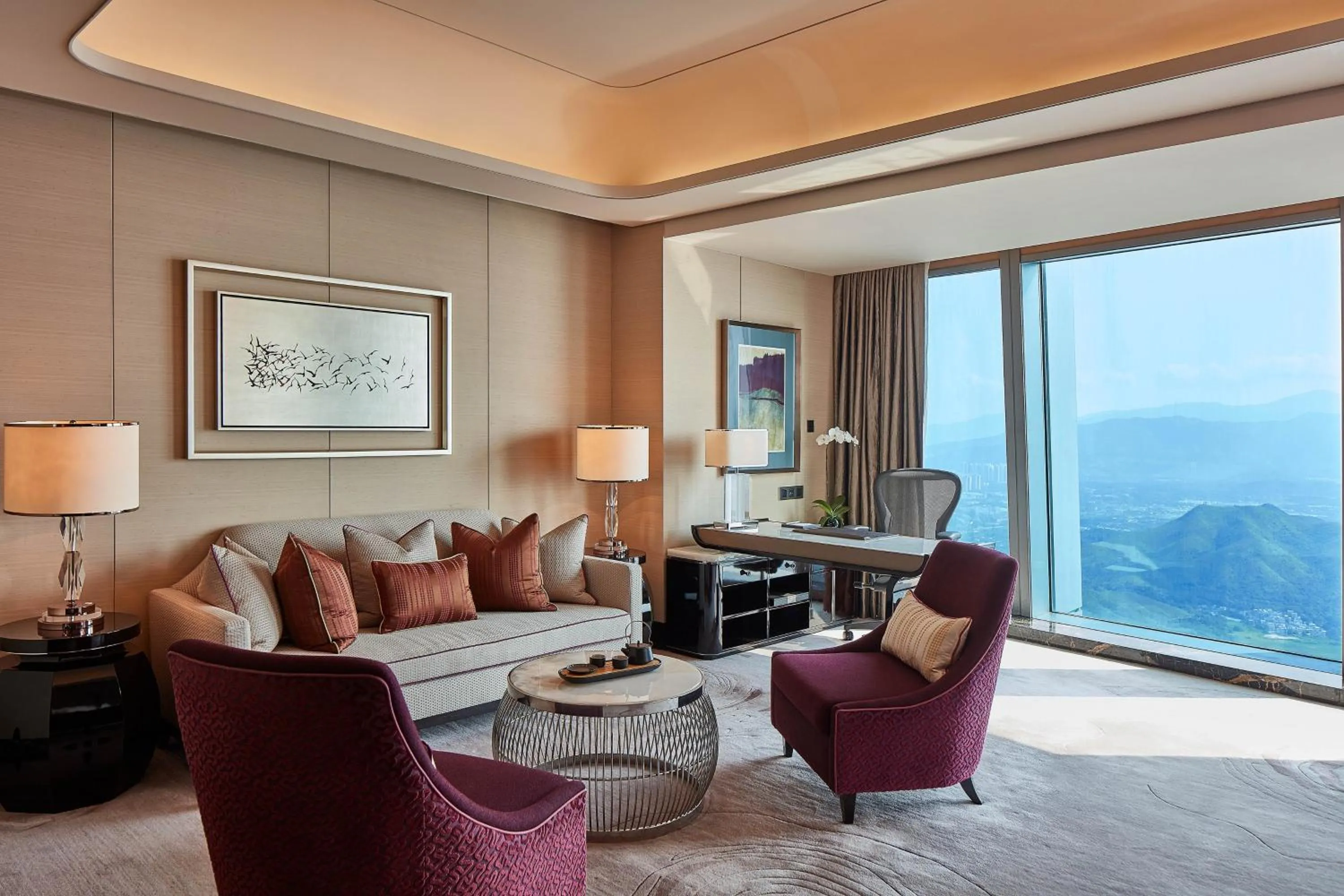 Living room in The St. Regis Shenzhen