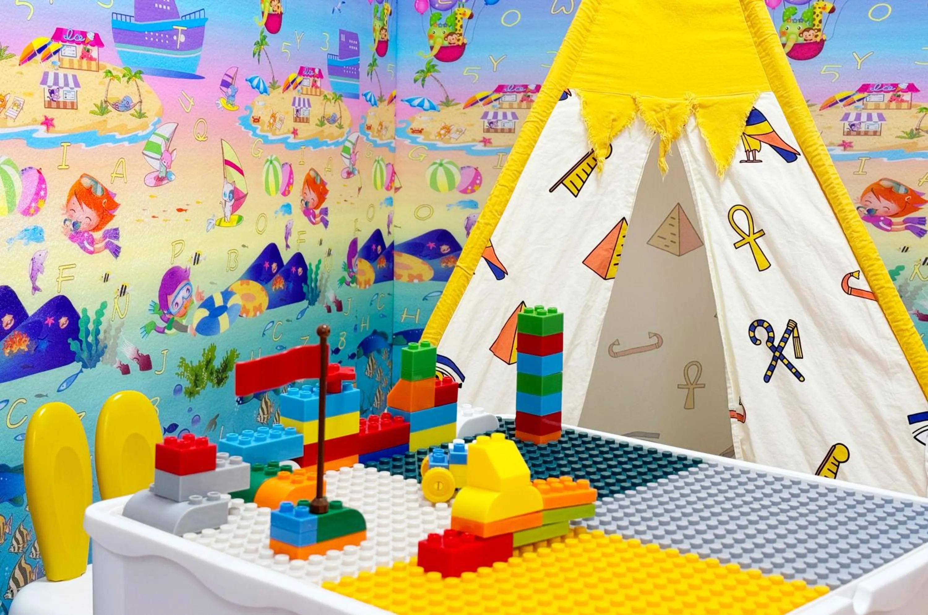 Children play ground in The St. Regis Tianjin