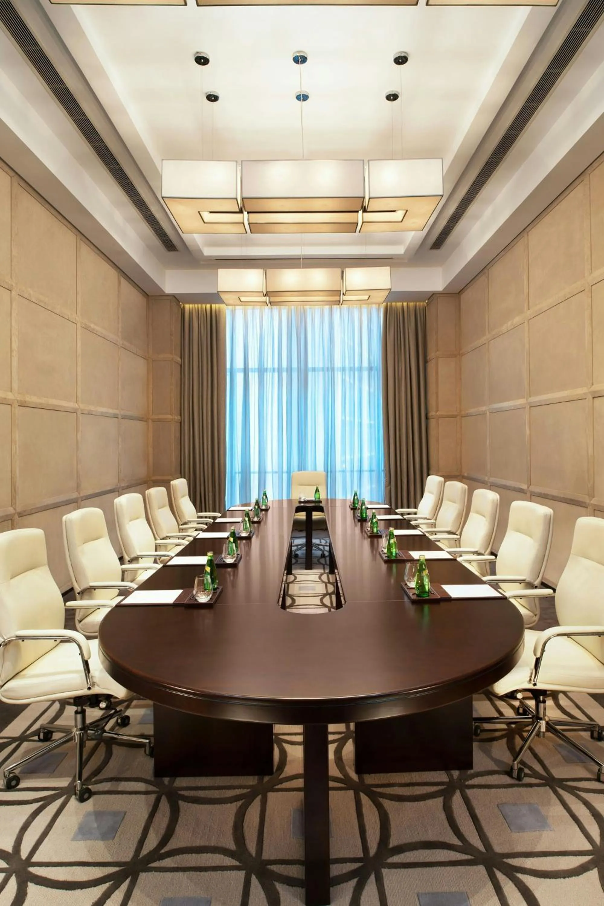 Meeting/conference room in The St. Regis Tianjin