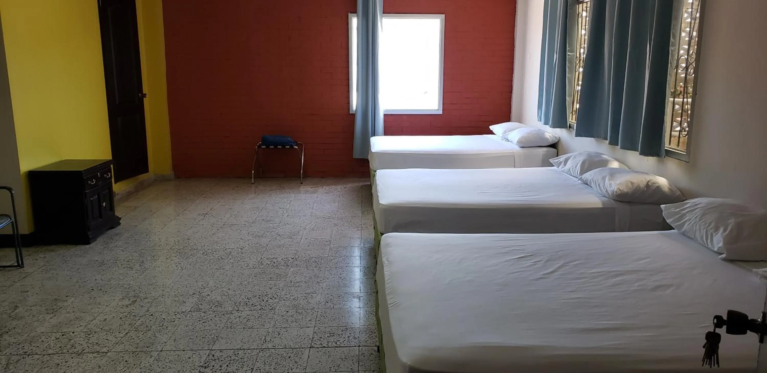 Economy Quadruple Room in Hotel El Dorado
