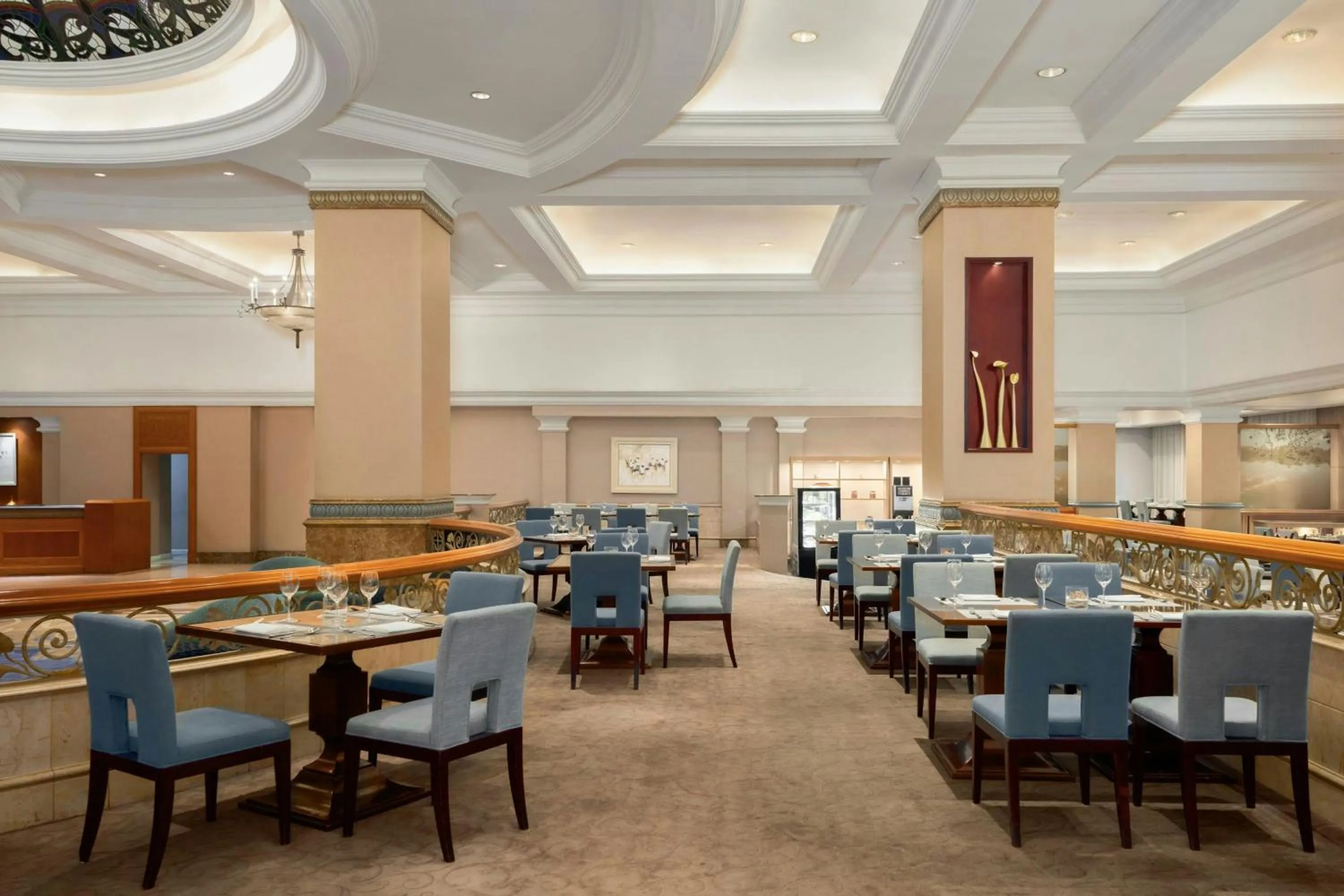 Restaurant/places to eat in Sheraton Hanoi Hotel