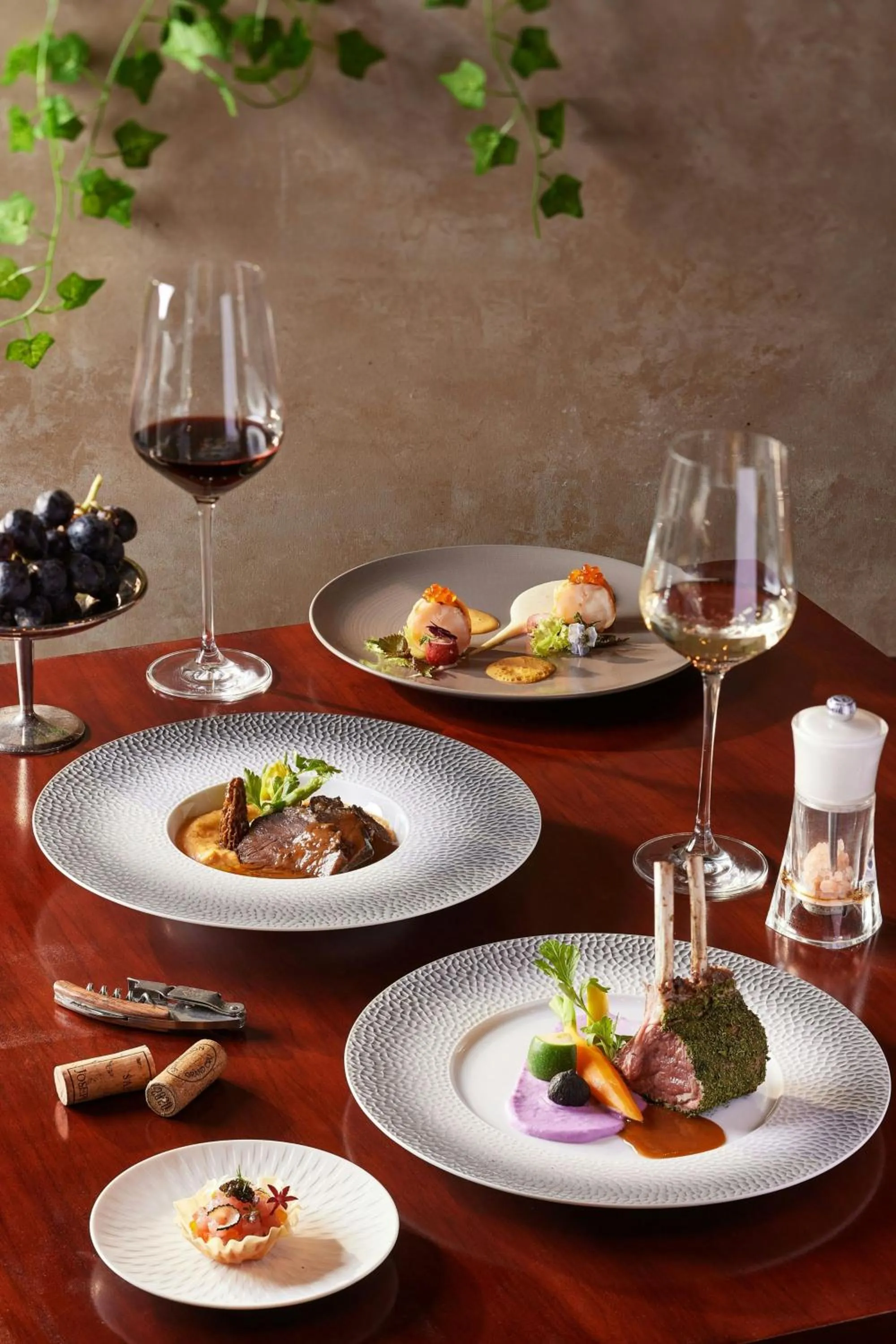 Restaurant/places to eat in Sheraton Hanoi Hotel