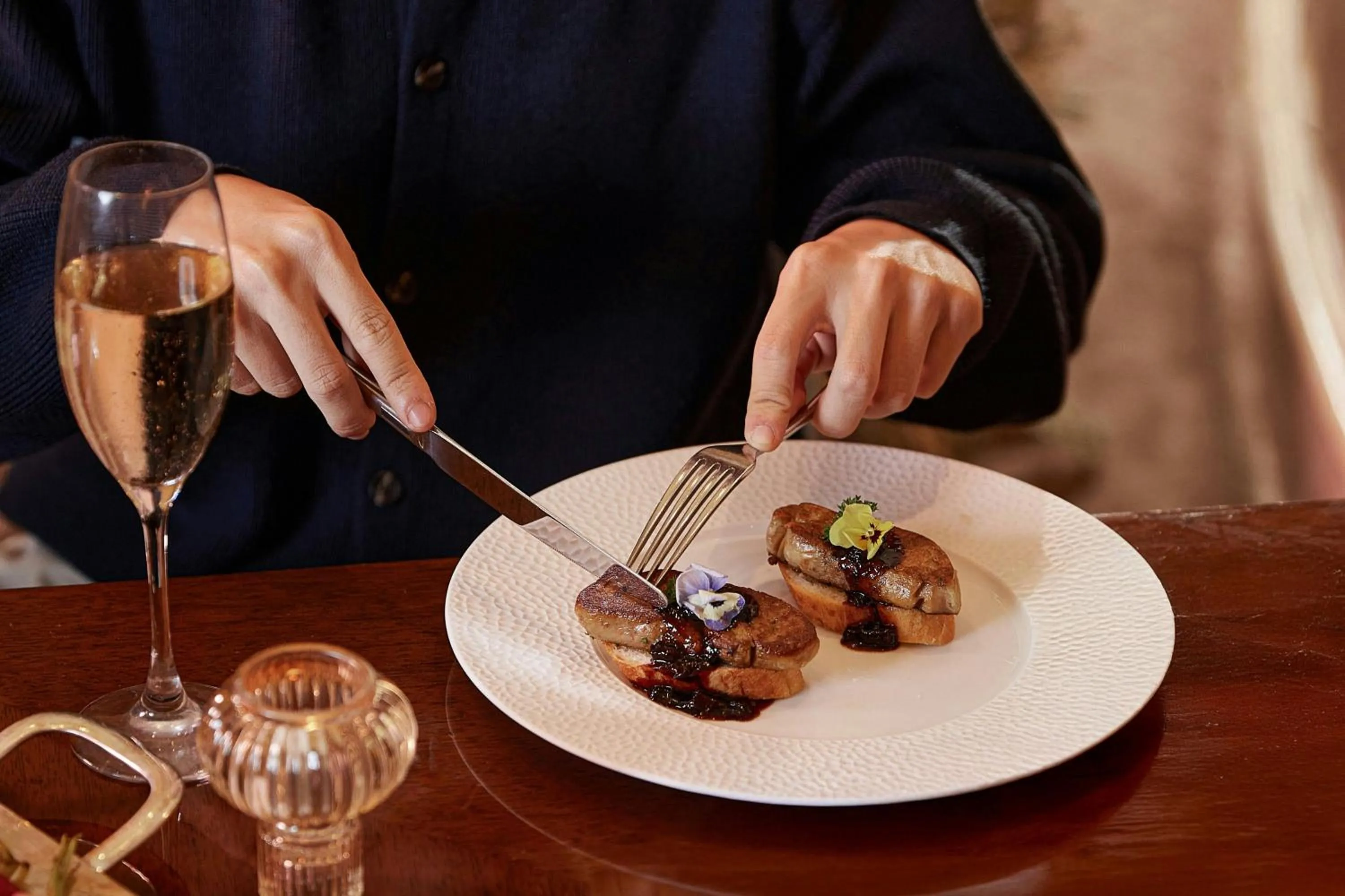 Restaurant/places to eat in Sheraton Hanoi Hotel