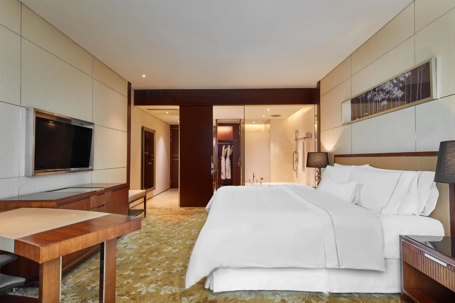 Bedroom in The Westin Tianjin