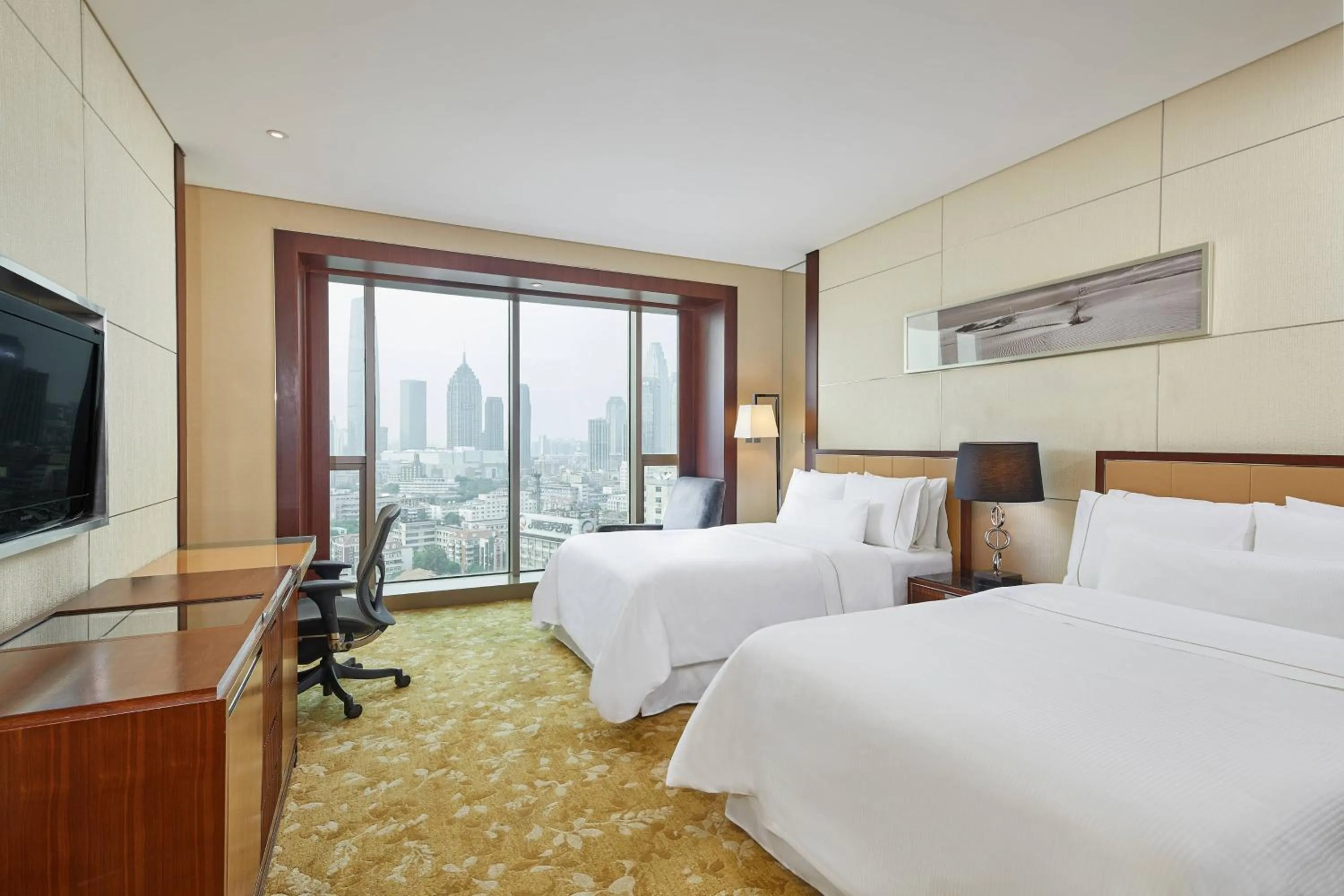 Photo of the whole room, Bed in The Westin Tianjin
